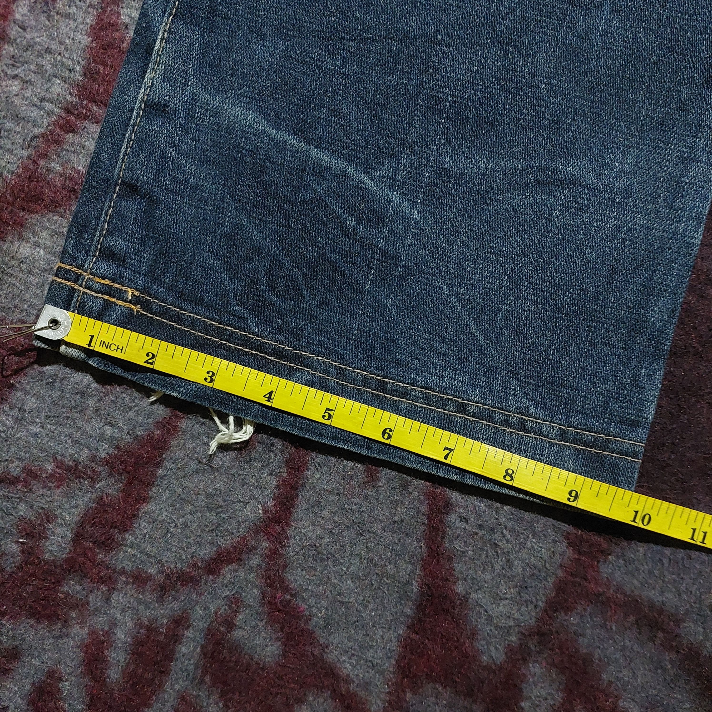 Tornado Mart The Comfortable Wear distressed blue flared jeans Size US 29 - 19 Thumbnail