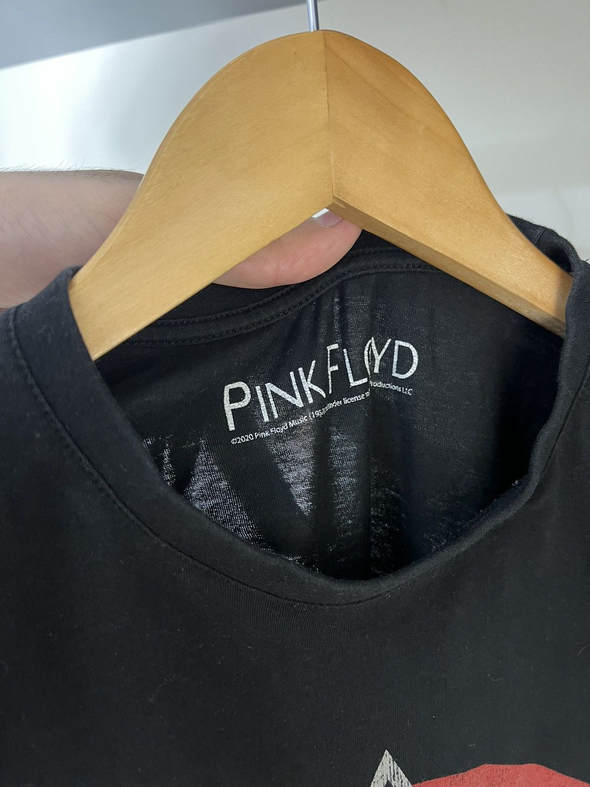 Band Tees VERY RARE PINK FLOYD ROCK T-SHIRT WORLD TOUR RETRO Y2K 90s Size US M / EU 48-50 / 2 - 3 Thumbnail