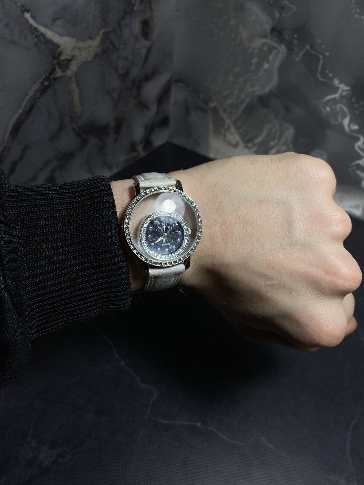 Jewelry × Vintage Choppers Floating Dial Crystal Watch White Elegance ⌚ Size ONE SIZE - 3 Thumbnail