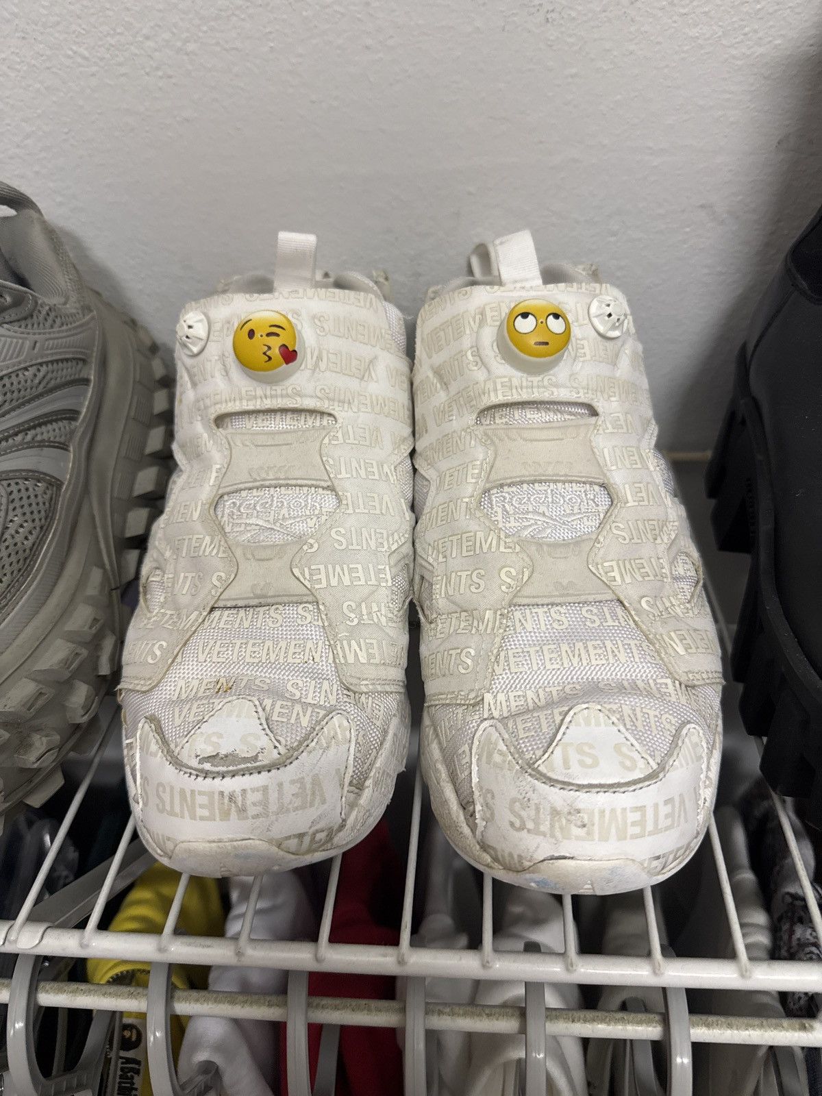 Vetements x Reebok Emoji Pump sneaker