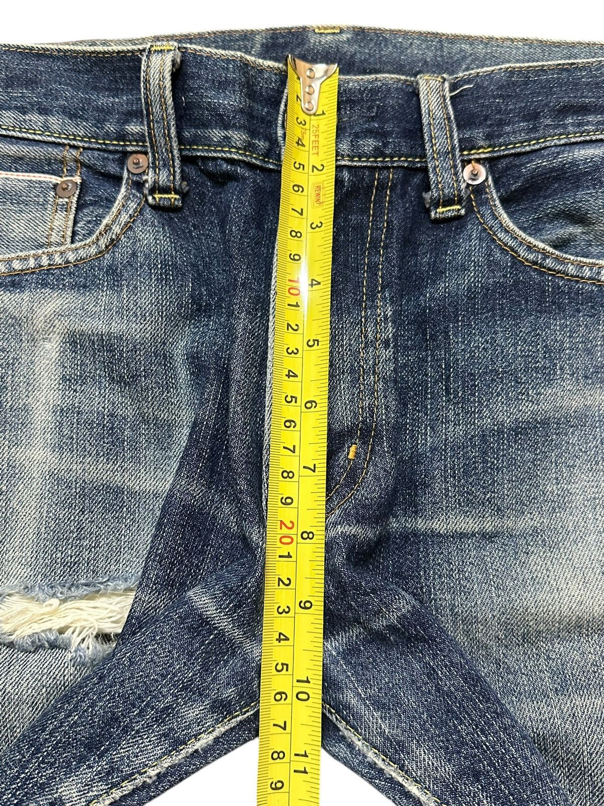 Uniqlo Vintage Japanese Uniqlo S002 Selvedge Blue Wash Loose Jeans Size US 31 - 14 Thumbnail