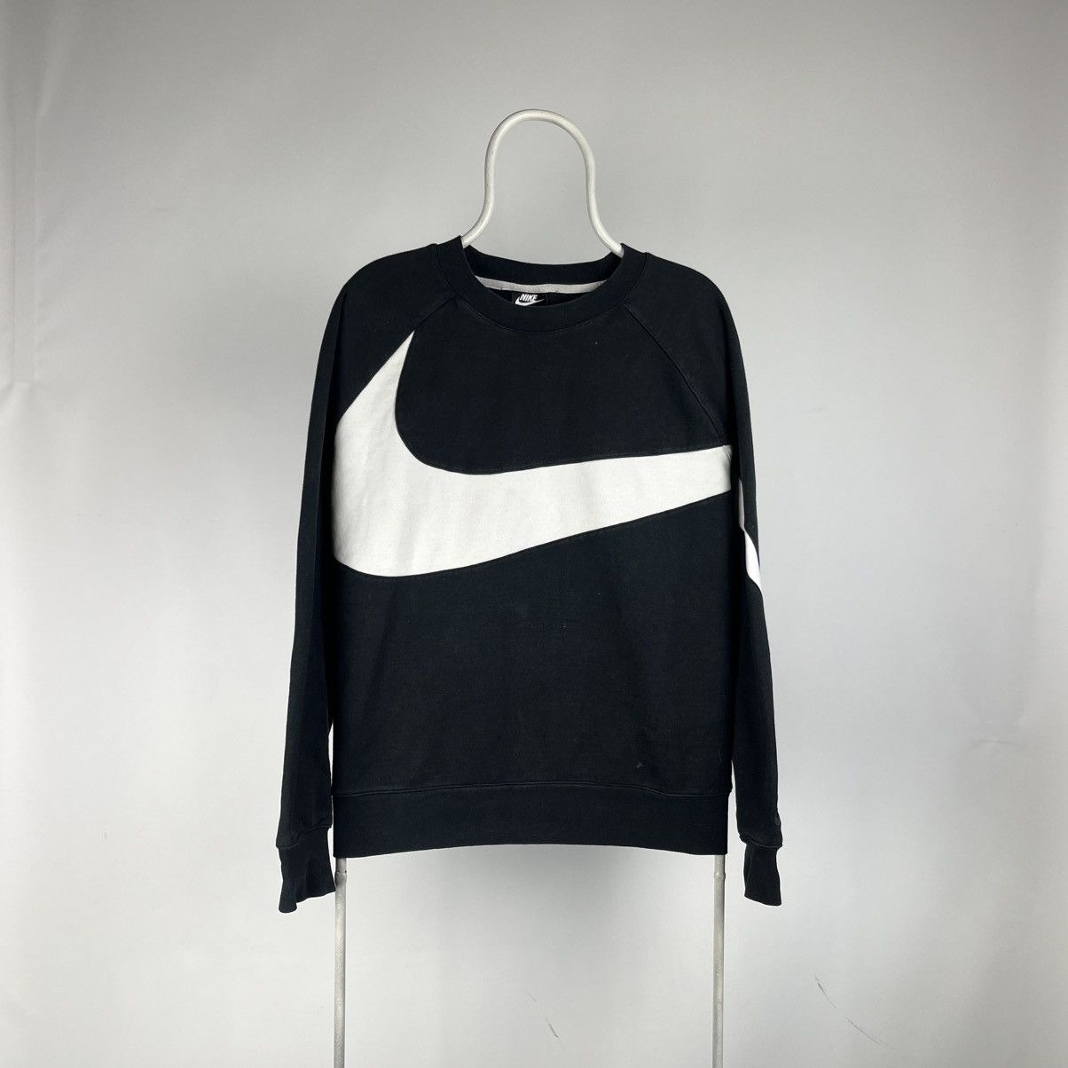 Nike Nike sweatshirt big swoosh size Large Size US L / EU 52-54 / 3 - 1 Thumbnail