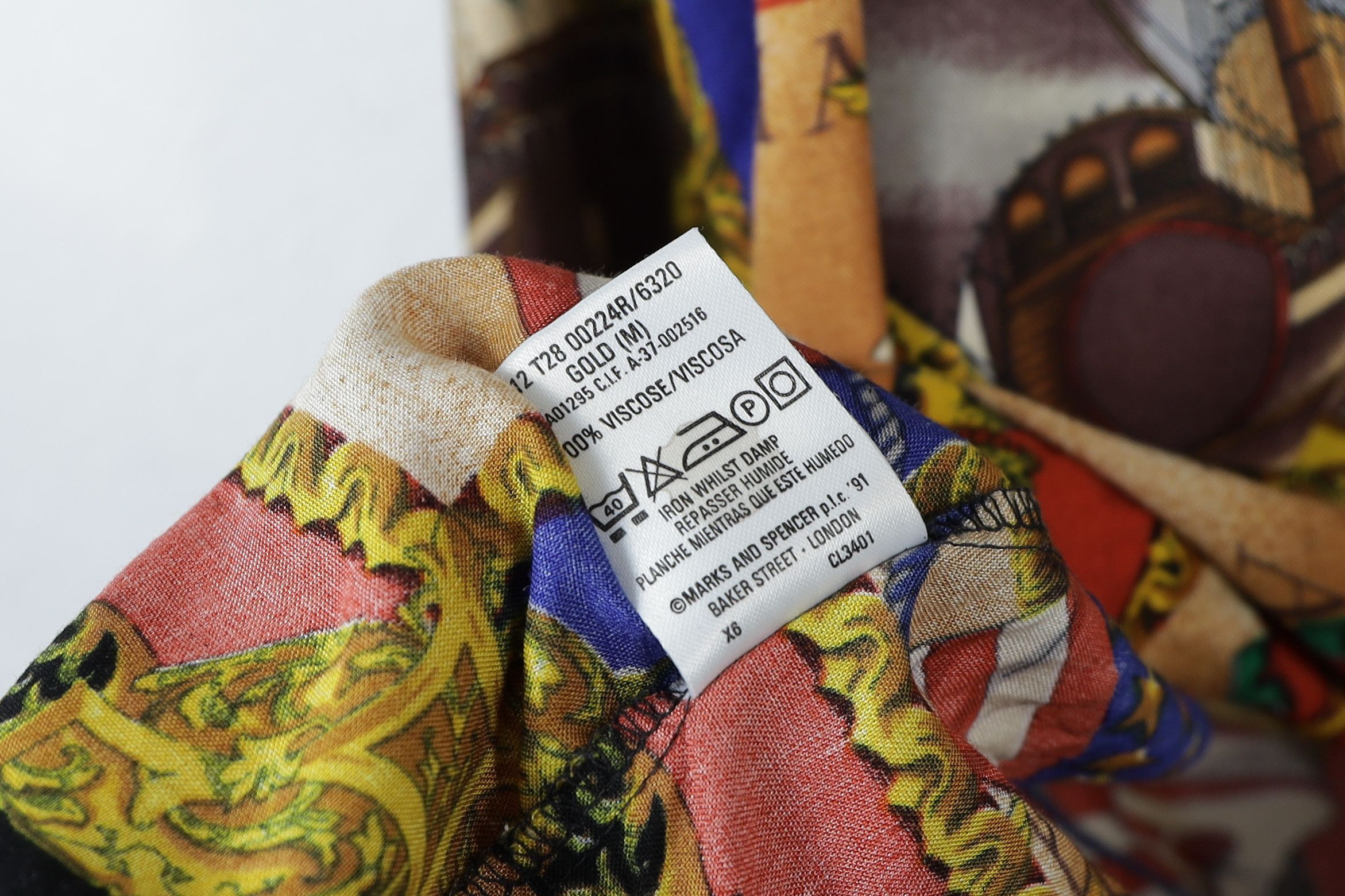 Designer Vintage Britain Baroque Printed Viscose Shirt Size US M / EU 48-50 / 2 - 5 Thumbnail