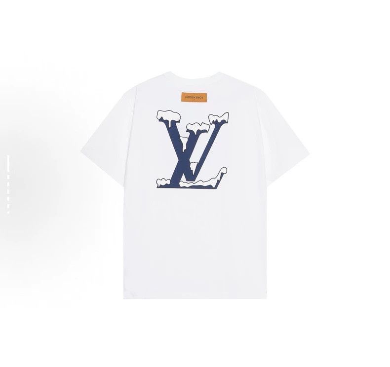 Louis Vuitton Louis Vuitton SS22 Logo Monogram Snow Mountain Print Short Size US L / EU 52-54 / 3 - 2 Thumbnail