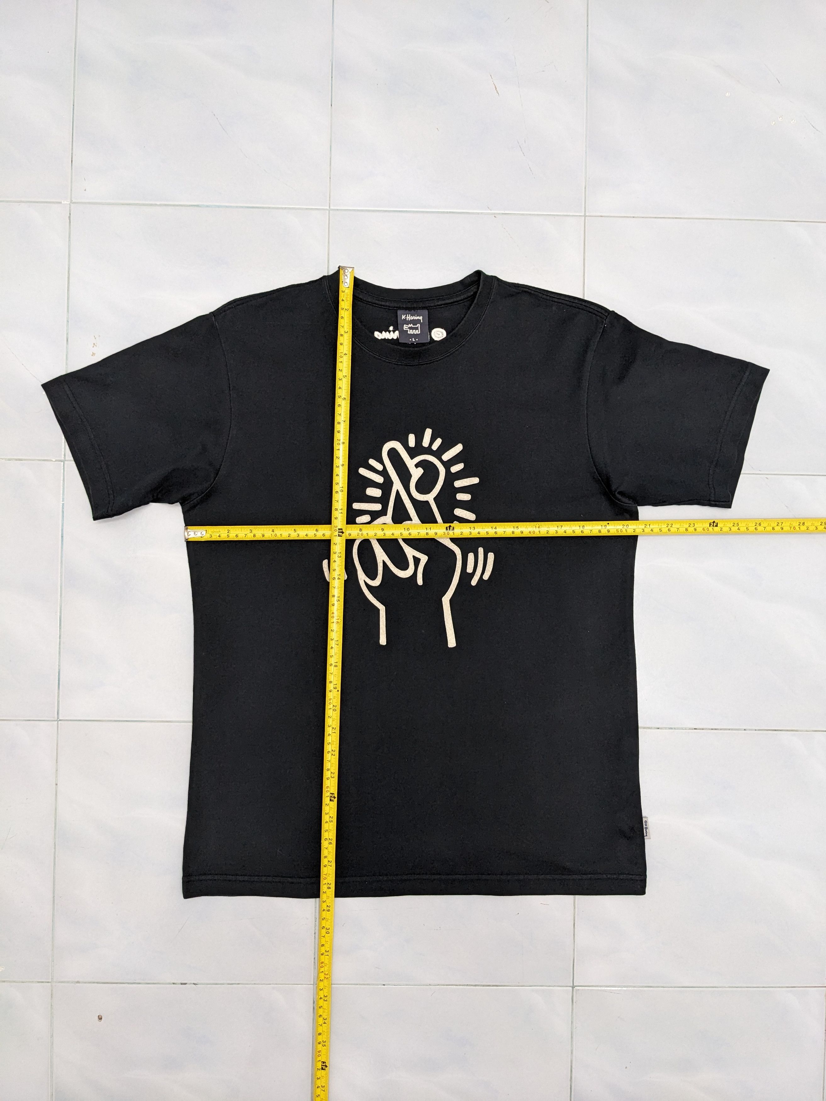 Keith Haring JAPANESE BRAND X KEITH HARING ART DESIGN Size US L / EU 52-54 / 3 - 7 Thumbnail