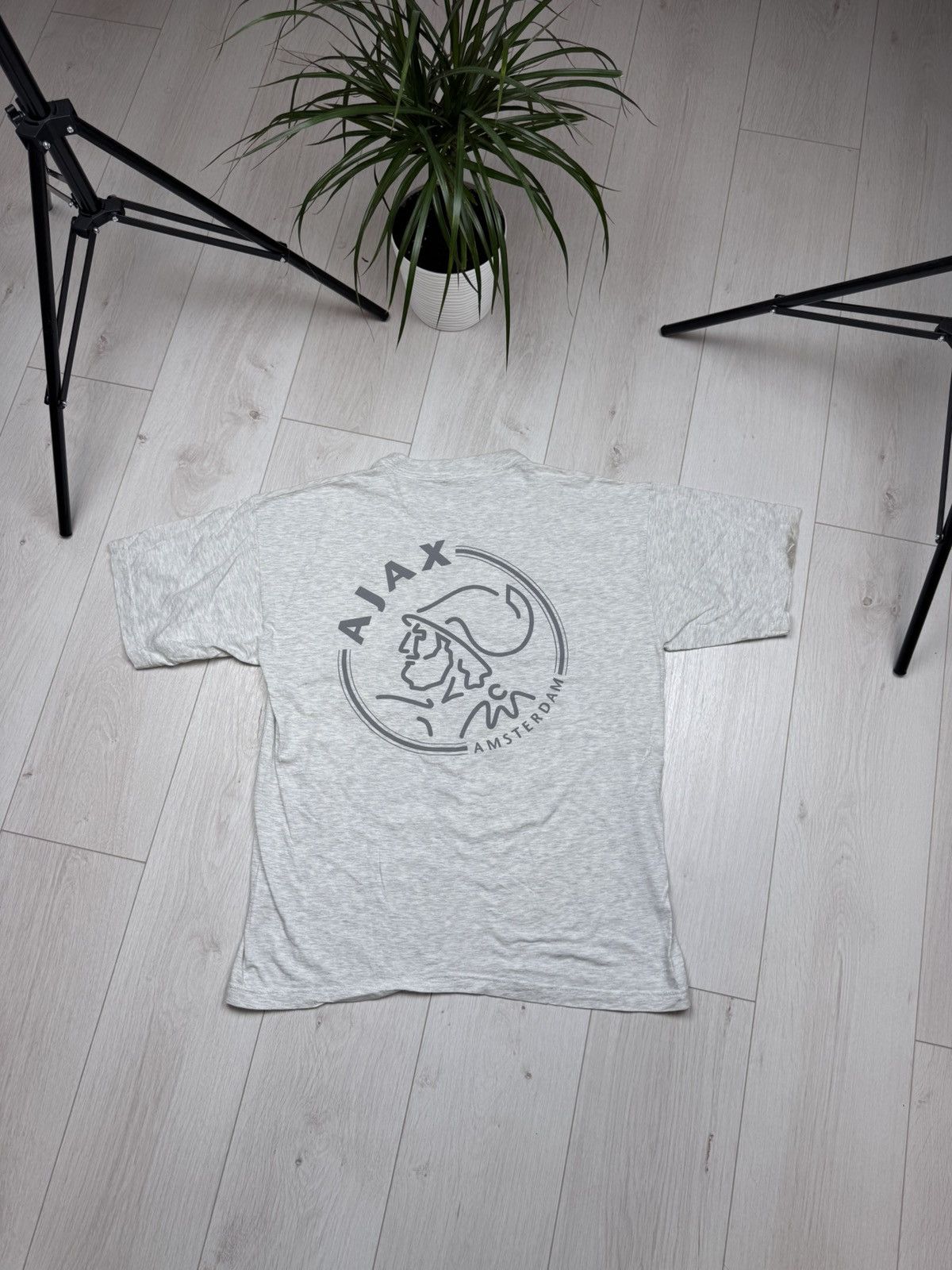 Vintage Vintage 90s Ajax Ronald De Boer Football White T-shirt Size US XL / EU 56 / 4 - 10 Thumbnail