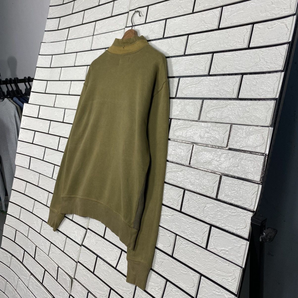 Japanese Brand Vintage Turtle Neck Sweatshirt Trussardi Big Logo Size US M / EU 48-50 / 2 - 12 Thumbnail