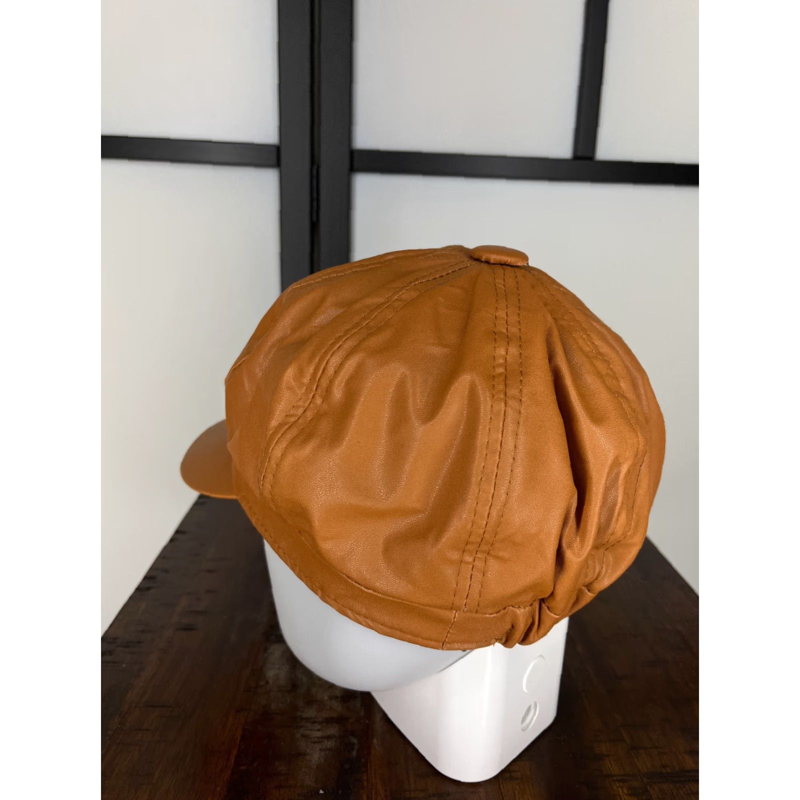 Vintage Beret Hat Cap Fitted One Size Brown PU Leather Velvet Classic French Look 90s Casual Unbranded Unisex Adults Hat/Cap Mens Womens Size ONE SIZE - 5 Thumbnail