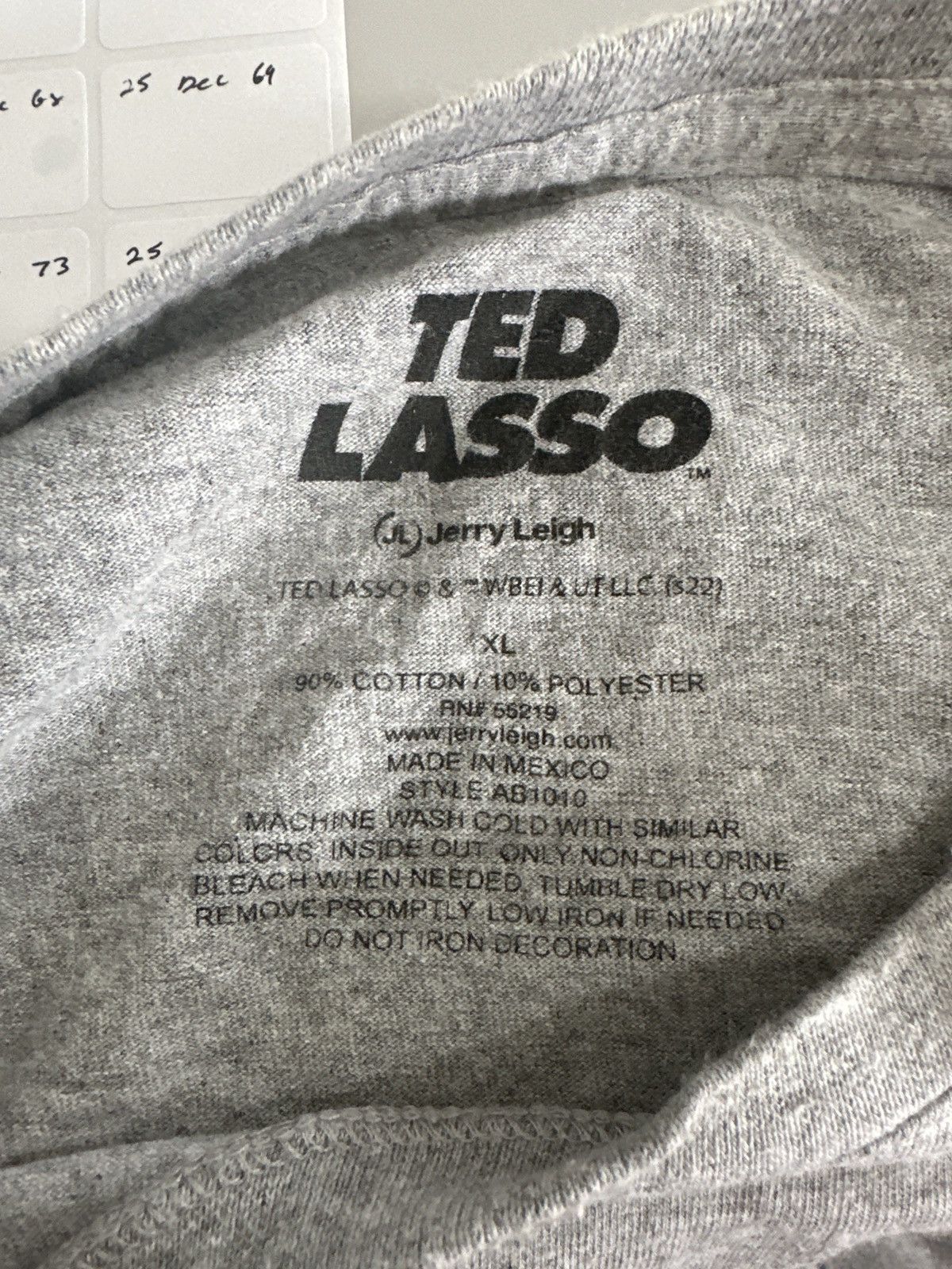 Vintage TED LASSO SERIES TEE Size US XL / EU 56 / 4 - 4 Thumbnail