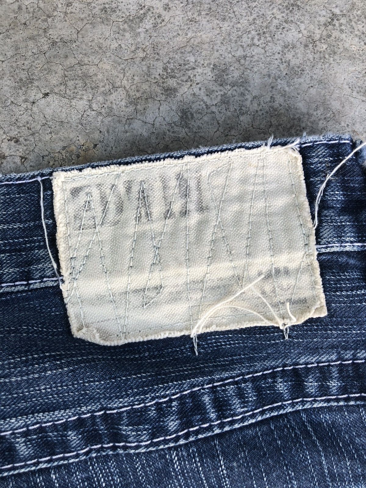 Who Decides War Edwin XV Flared Jeans Bootcut Distressed Jeans Size US 33 - 18 Thumbnail