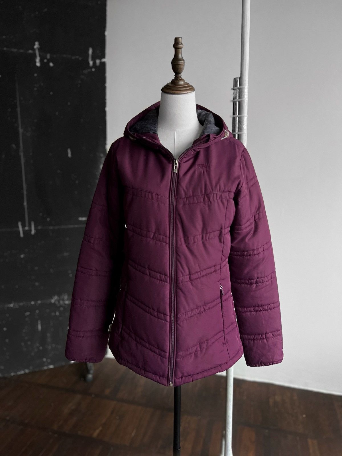 Umbro Umbro Womens Purple Long Sleeve Hooded Jacket Full Zip Size M / US 6-8 / IT 42-44 - 1 Thumbnail