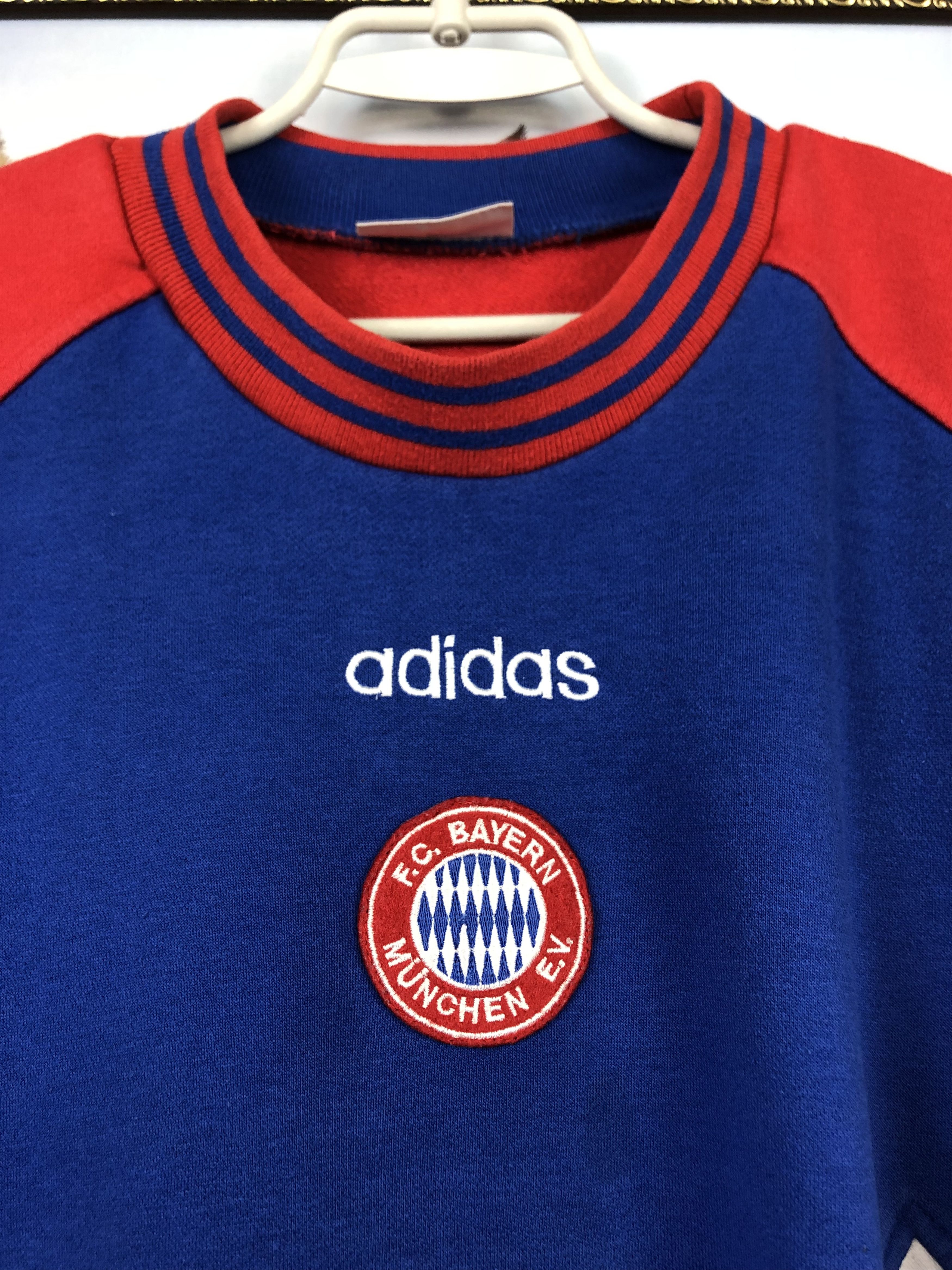 Adidas Vintage 90's Bayern Munich Football Sweatshirt Soccer Rare Size US L / EU 52-54 / 3 - 6 Thumbnail