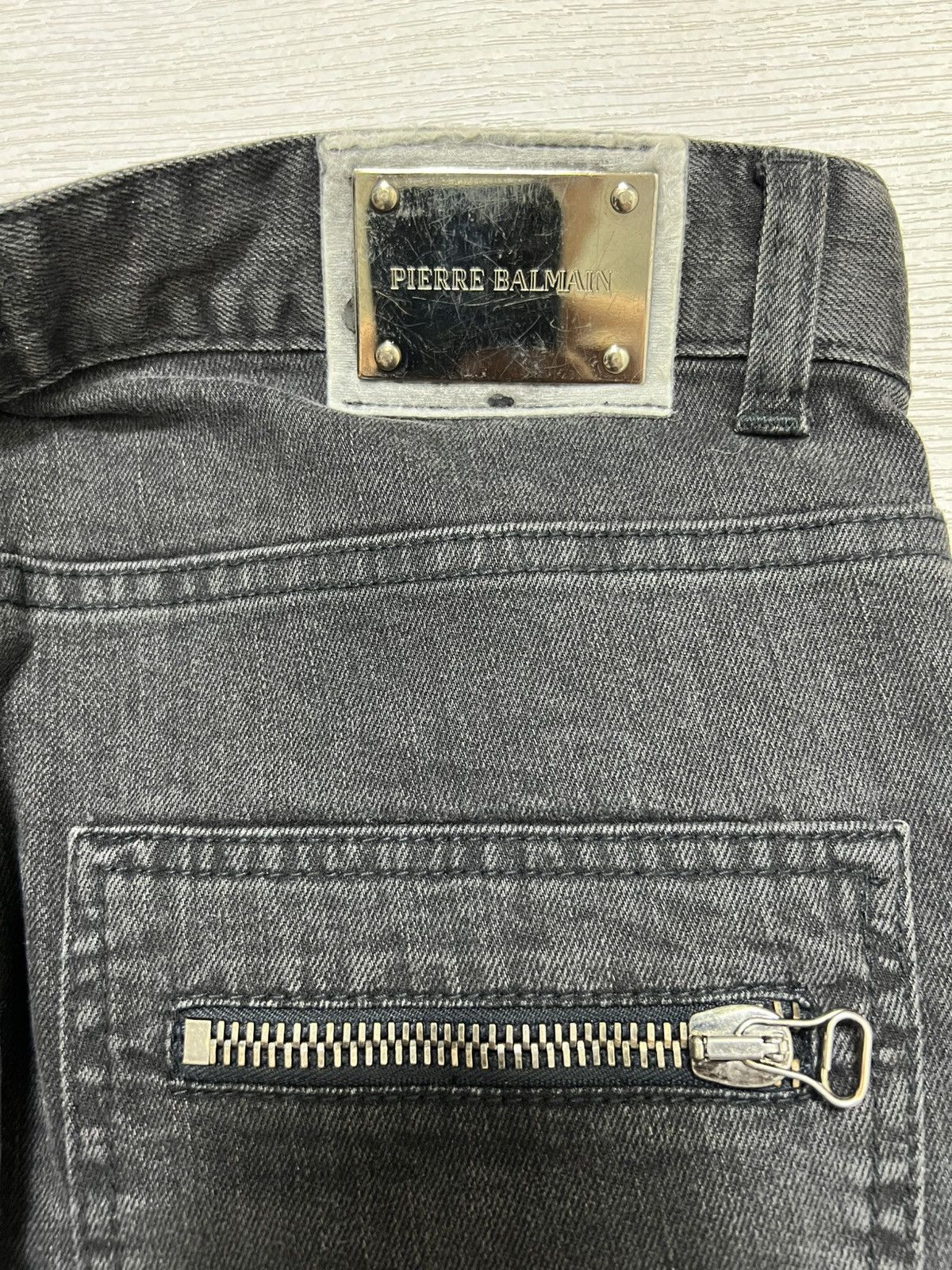 Pierre Balmain Pierre Balmain - Washed Zip Pocket Ankle Zip Biker Jeans Size US 32 / EU 48 - 10 Thumbnail