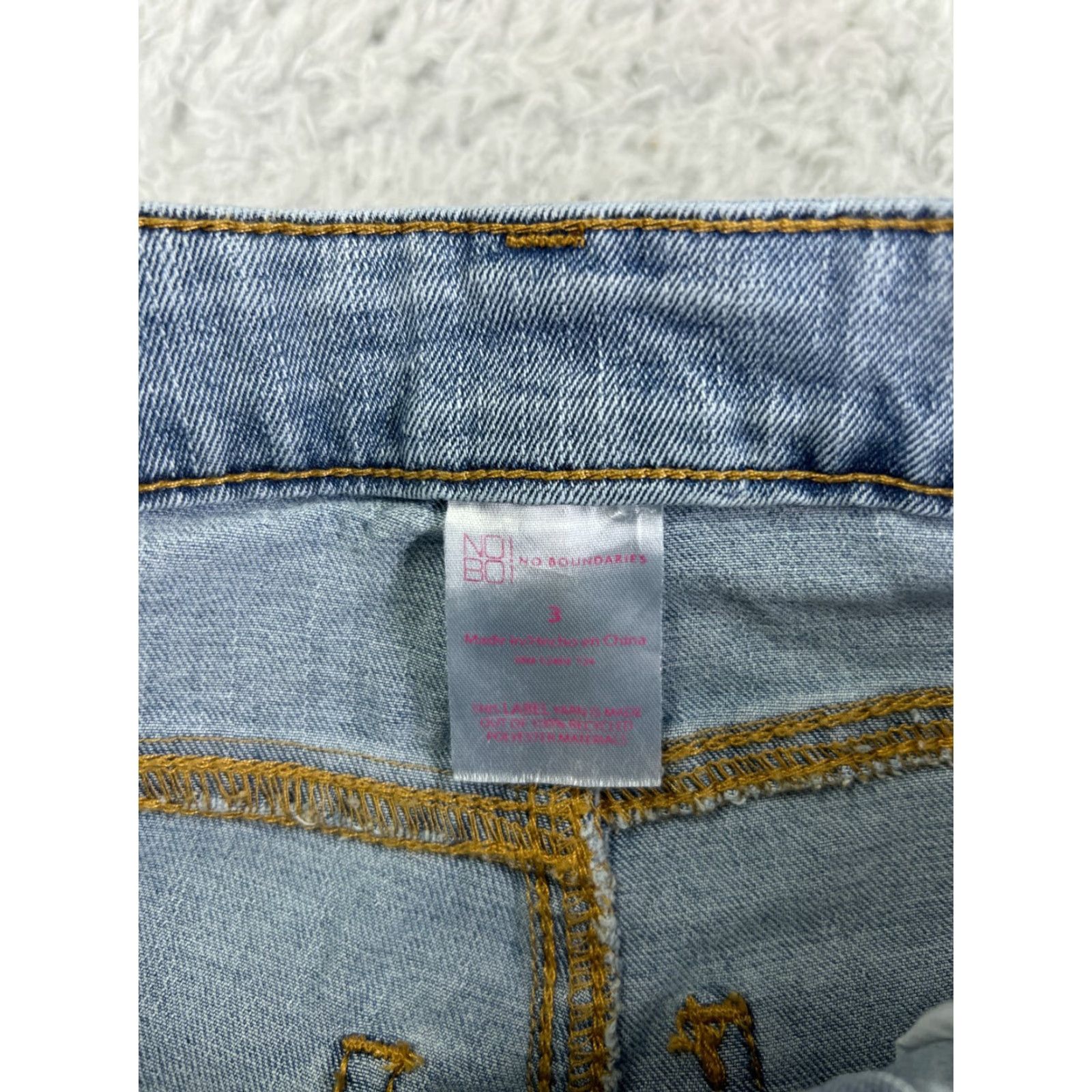 Vintage No Boundaries Jeans Flared Denim Females 29x25 Blue Distressed 3 5-Pocket Regular Cotton Blend High Rise Cowboy Southwestern Designer Vintage No Size 26" / US 2 / IT 38 - 6 Thumbnail