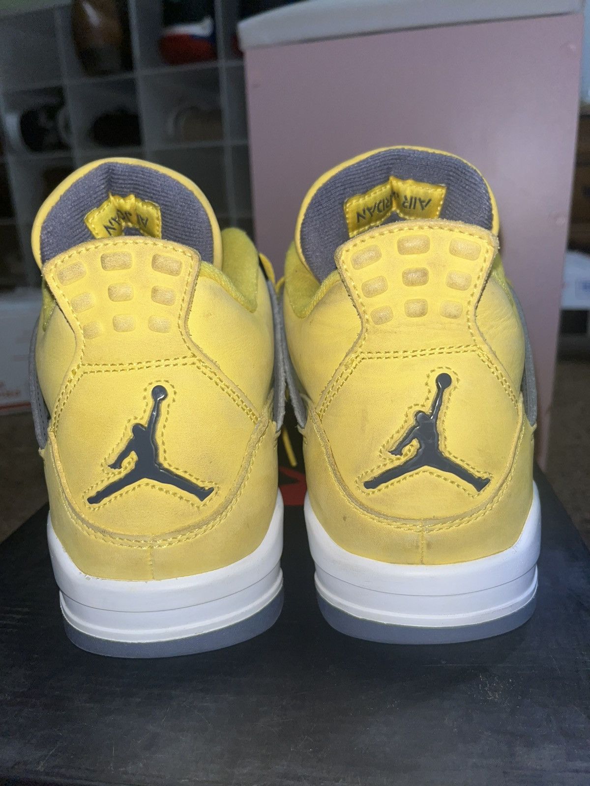 Jordan Brand Size 8.5M Retro 4 Lighting (2021) - Pre Owned, Rep Box Size US 8.5 / EU 41-42 - 4 Thumbnail