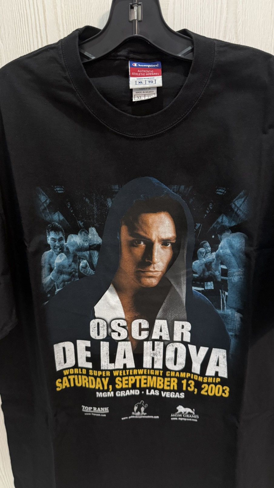 Champion 2003 Oscar De La Hoya Tshirt Size XL Champion Tag Size US XL / EU 56 / 4 - 2 Thumbnail