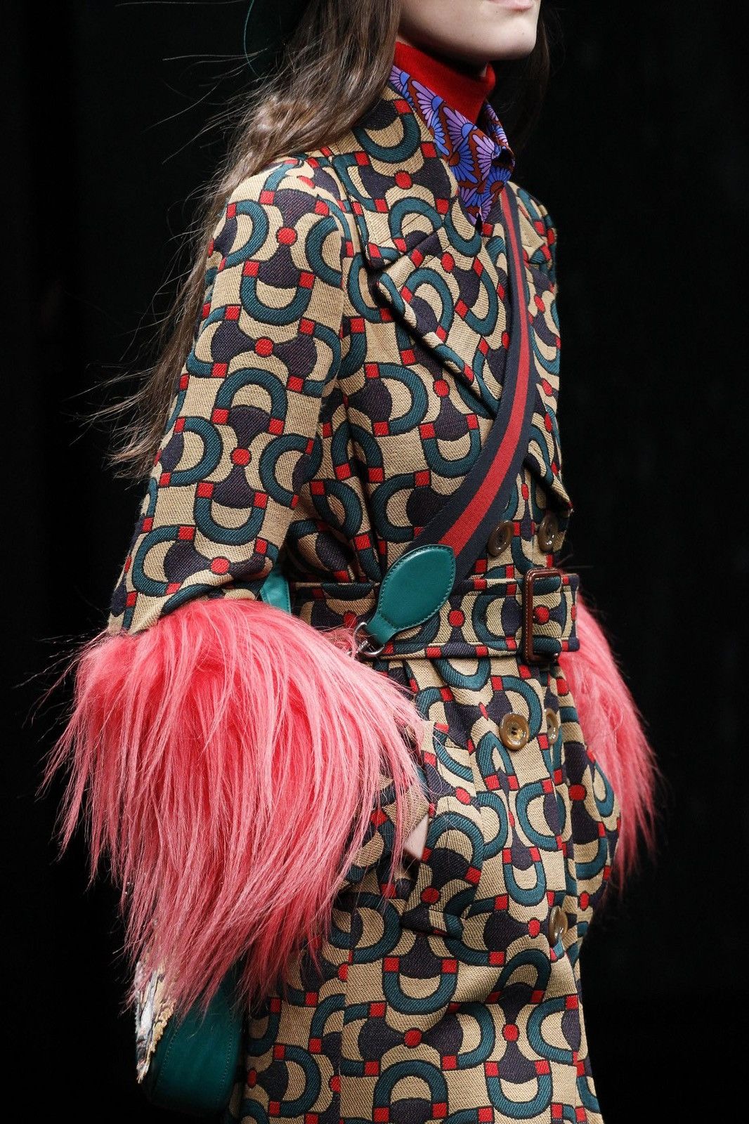 Gucci Rare Gucci Runway Fur-Cuffs Optic-Print Belted Coat Size S / US 4 / IT 40 - 3 Thumbnail