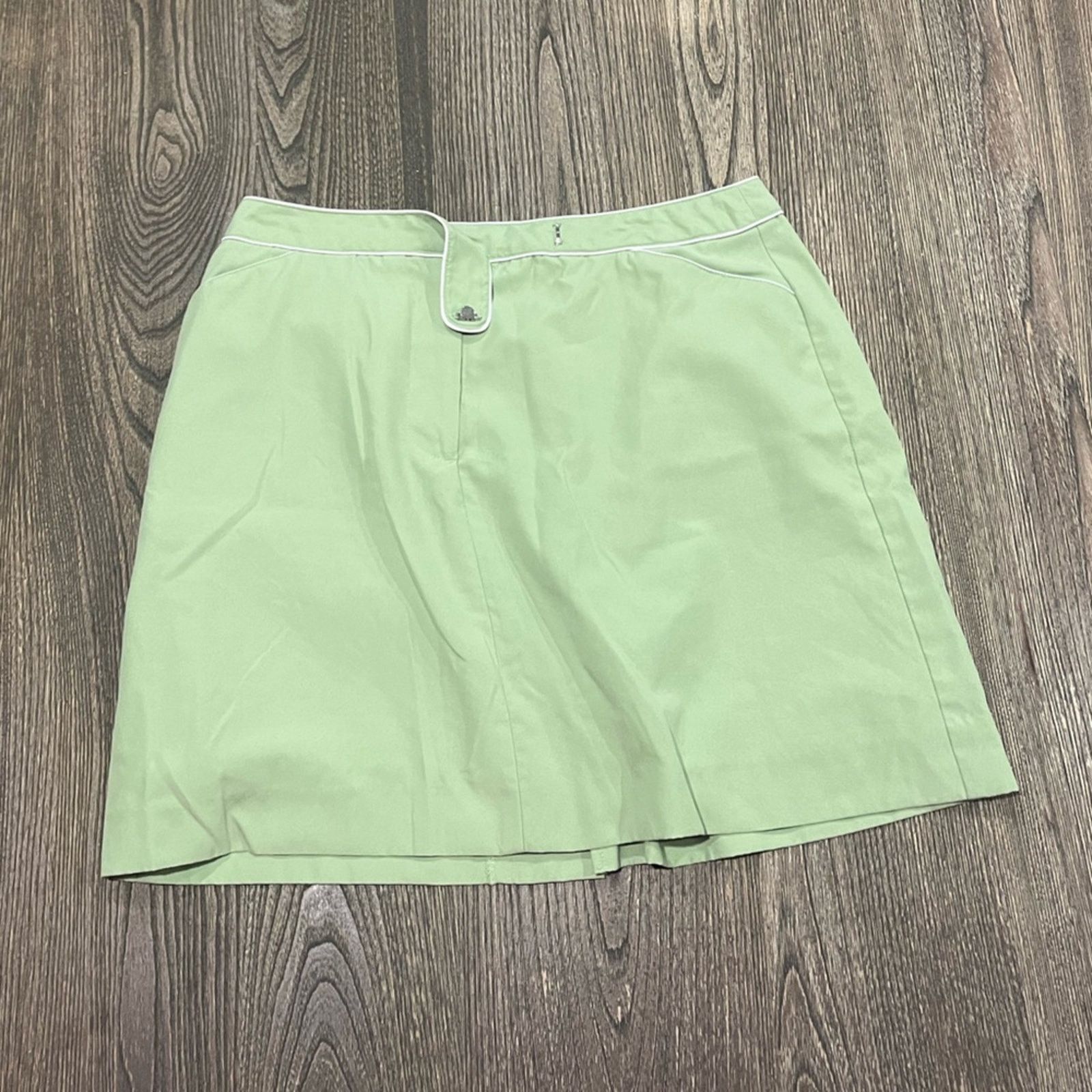 Izod Izod Golf Tennis Mini Skirt A-Line High Rise Green Size 6 Size 28" / US 6 / IT 42 - 1 Thumbnail