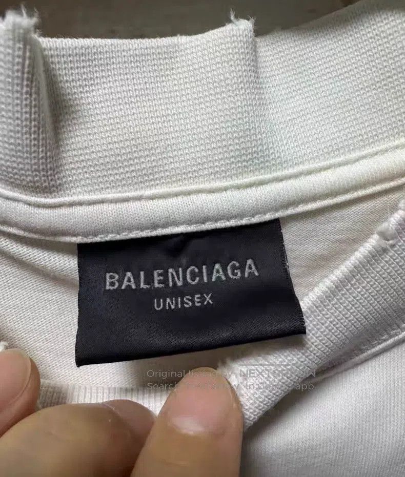 Balenciaga Balenciaga Tape destruction distressed round neck loose sh Size US S / EU 44-46 / 1 - 3 Thumbnail