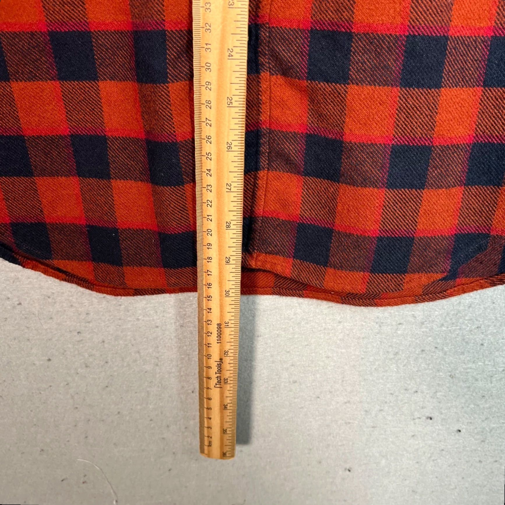Club Monaco Club Monaco Red Checked Flannel Shirt Slim Fit Adult Large Long Sleeve Mens Size US L / EU 52-54 / 3 - 6 Thumbnail