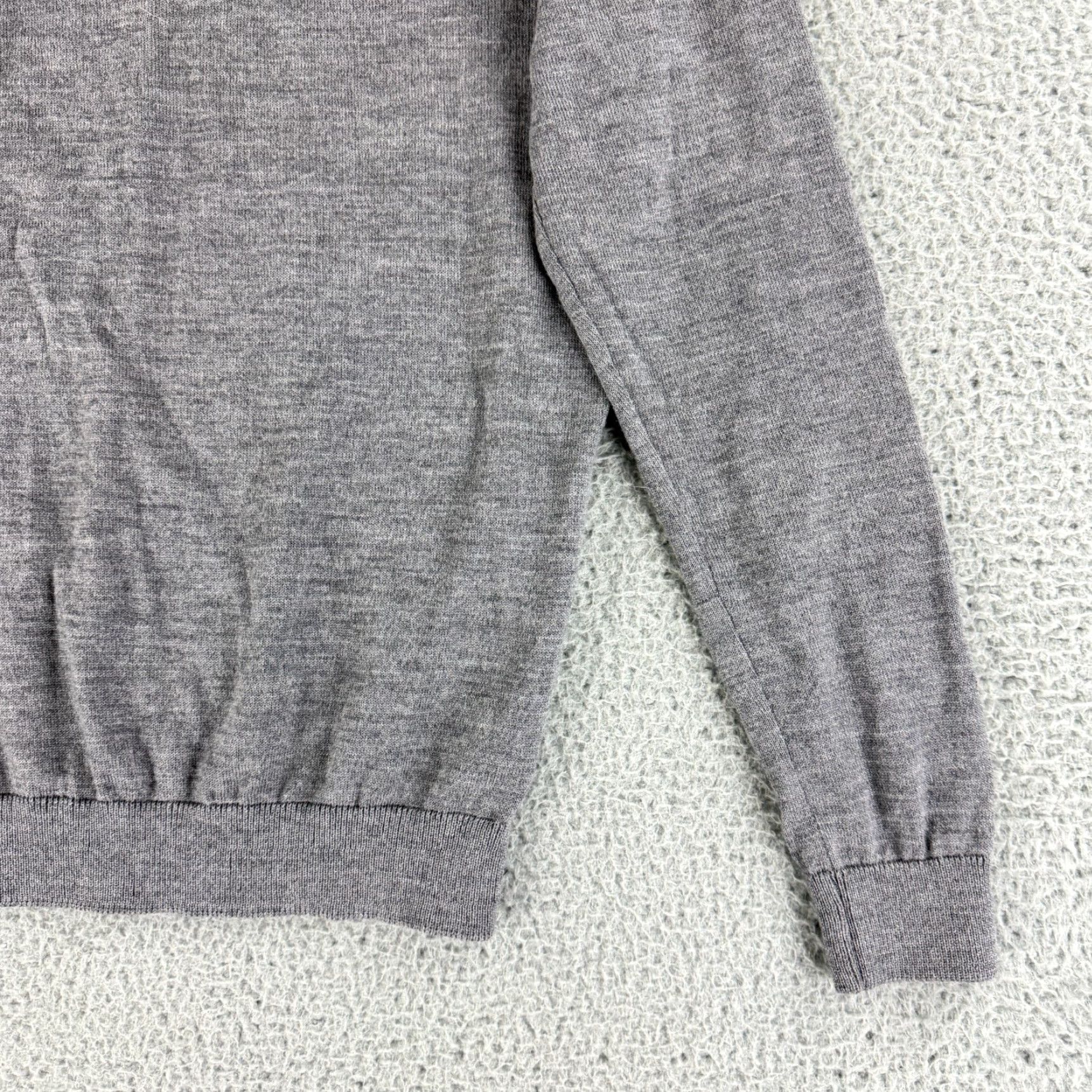 A Kind Of Guise A Kind of Guise Sweater Mens Small Gray Long Sleeve 100% Merino Wool Pullover Size US S / EU 44-46 / 1 - 3 Thumbnail