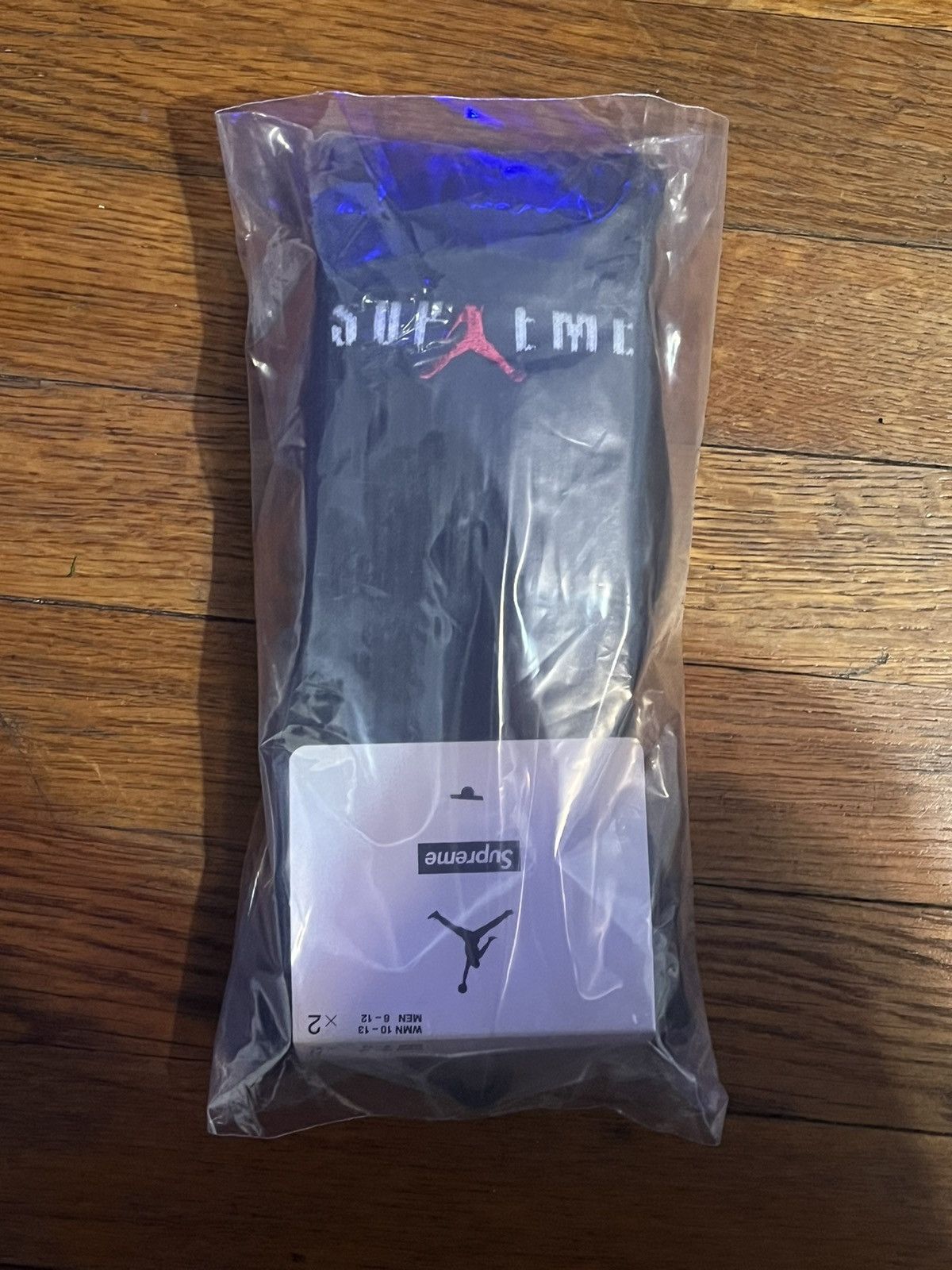 Supreme Supreme x Jordan jumpman socks Size 34 - 1 Thumbnail