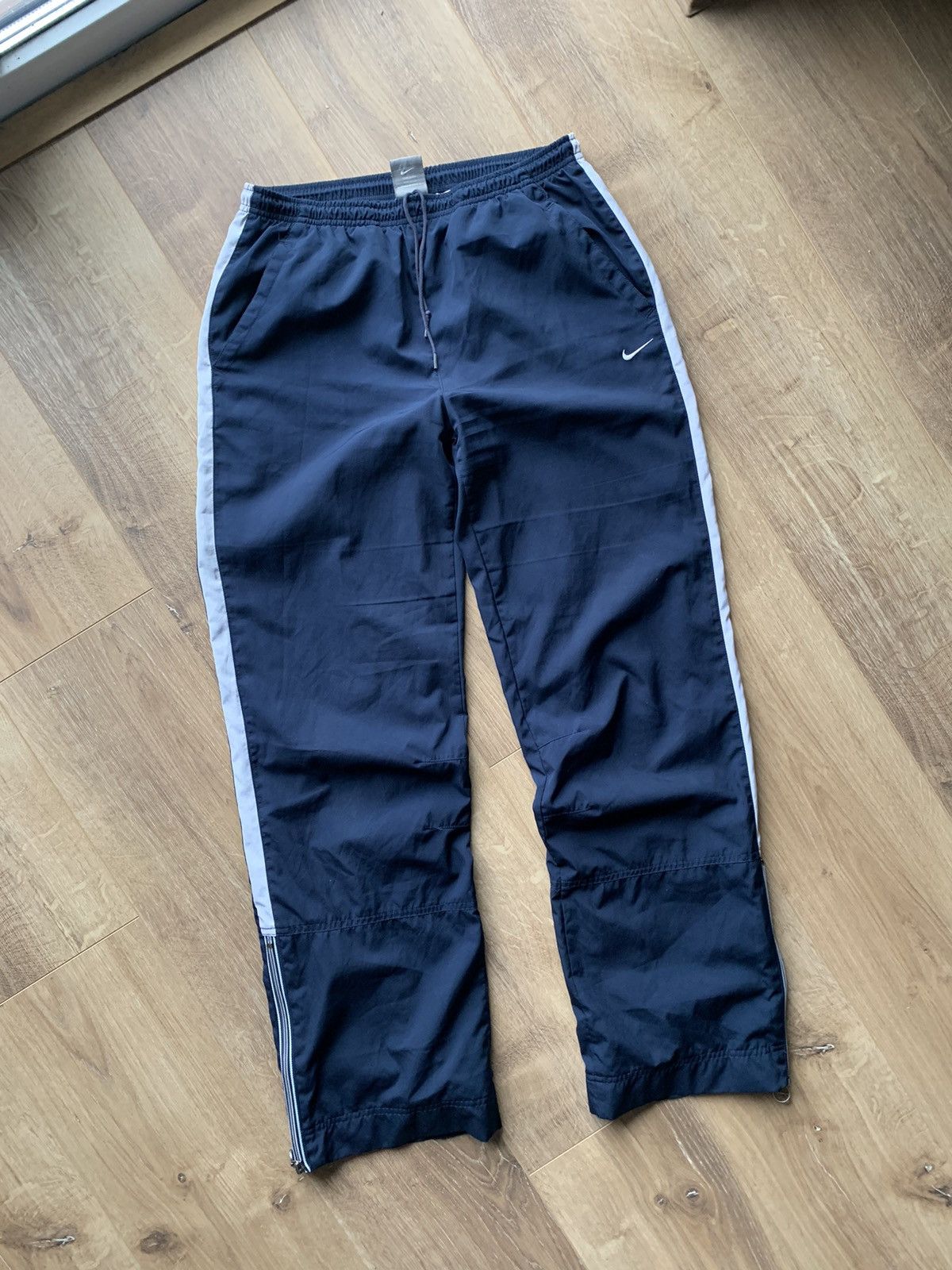 Nike Vintage Nike embroidered swoosh sweat pants Size US 30 / EU 46 - 3 Thumbnail
