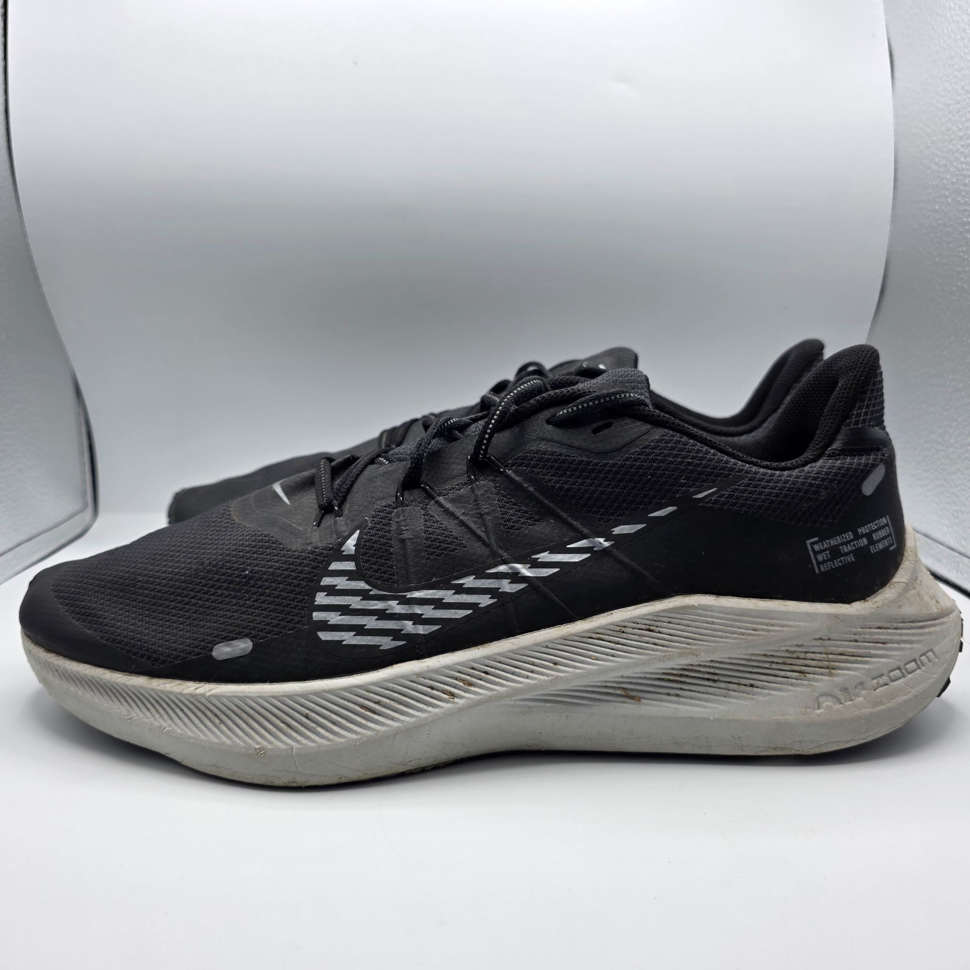 Nike Nike Winflo 7 Shield Mens Size 13 Black White Athletic Shoes Size US 13 / EU 46 - 13 Thumbnail