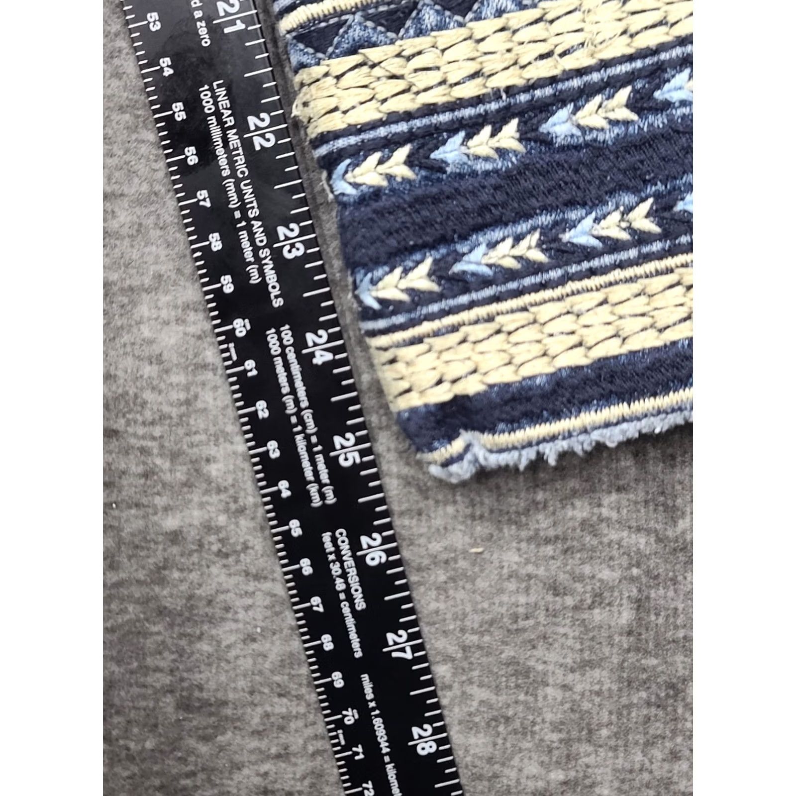 Vintage Driftwood Colette Jeans Cropped Mid Rise Embroidered Aztec Boho 30x26 Womens Blue Denim Stretch Casual Slim/Regular Fit Jeans Size 30" / US 8 / IT 44 - 6 Thumbnail