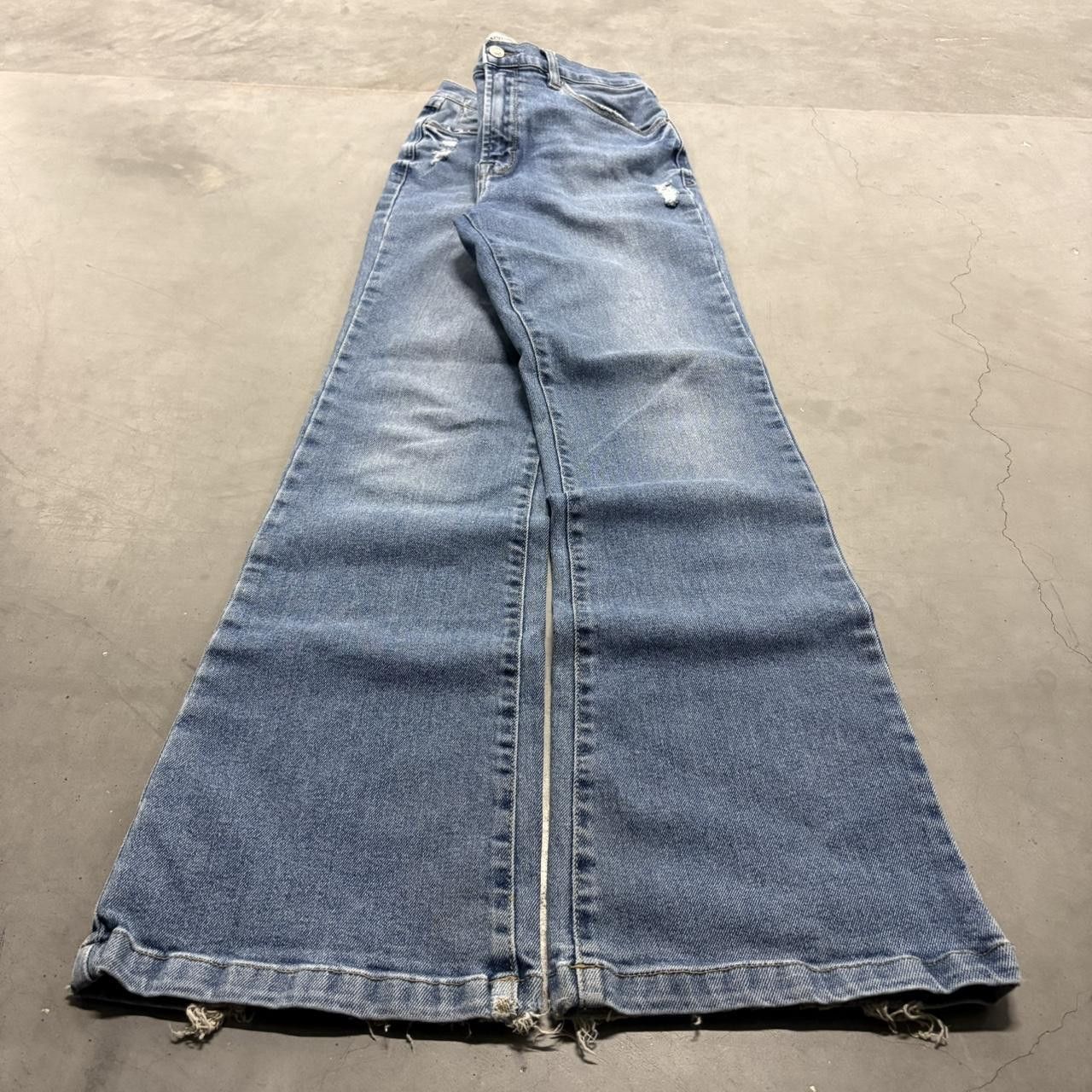 Vintage Crazy Vintage Y2K/2000s Flared Bootcut Medium Wash Denim Jeans! Size US 30 / EU 46 - 1 Thumbnail
