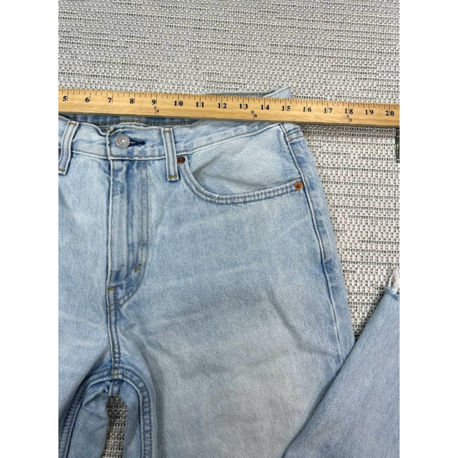 Levi's Levis 550 Jeans Mens 32 Blue Denim Cotton Relaxed Straight Fringe Hem 31x29 Jeans Mens Blue Denim Cotton Relaxed Straight Fringe Hem 31x29 Size US 32 / EU 48 - 4 Thumbnail
