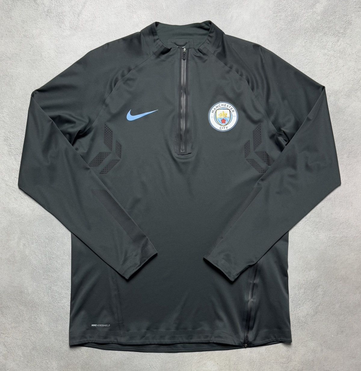 Nike Manchester United 2017 2018 Football Soccer 1/4 Zip Top Nike Size US M / EU 48-50 / 2 - 1 Thumbnail