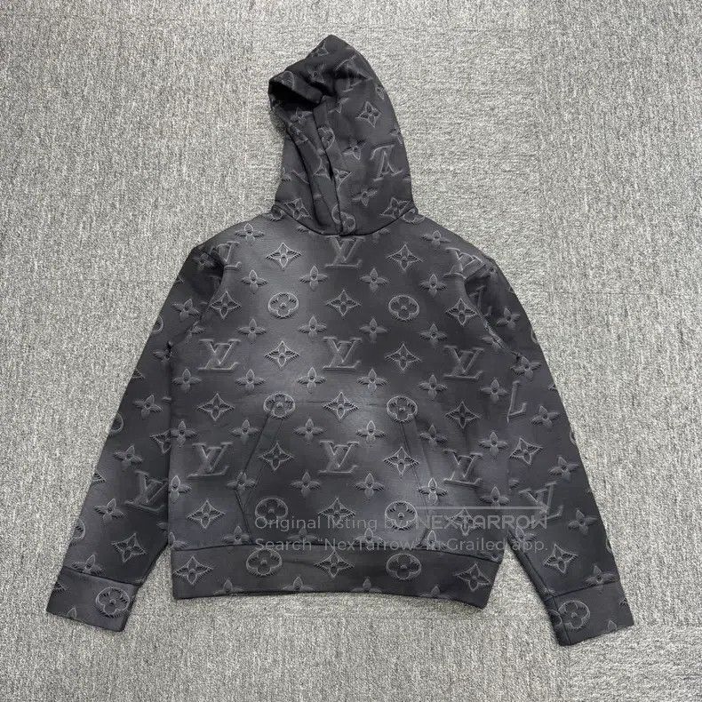 Louis Vuitton Louis Vuitton 2054 Heat Sensing Hooded Sweatshirt Size US XS / EU 42 / 0 - 1 Thumbnail