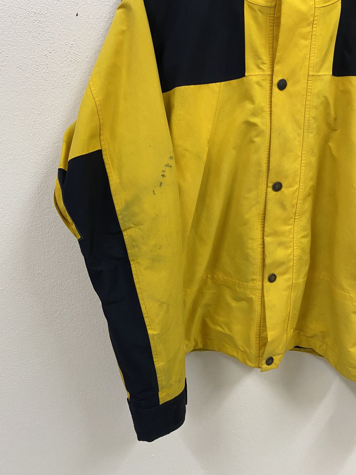 The North Face The North Face Goretex Outwear Yellow Size US L / EU 52-54 / 3 - 7 Thumbnail