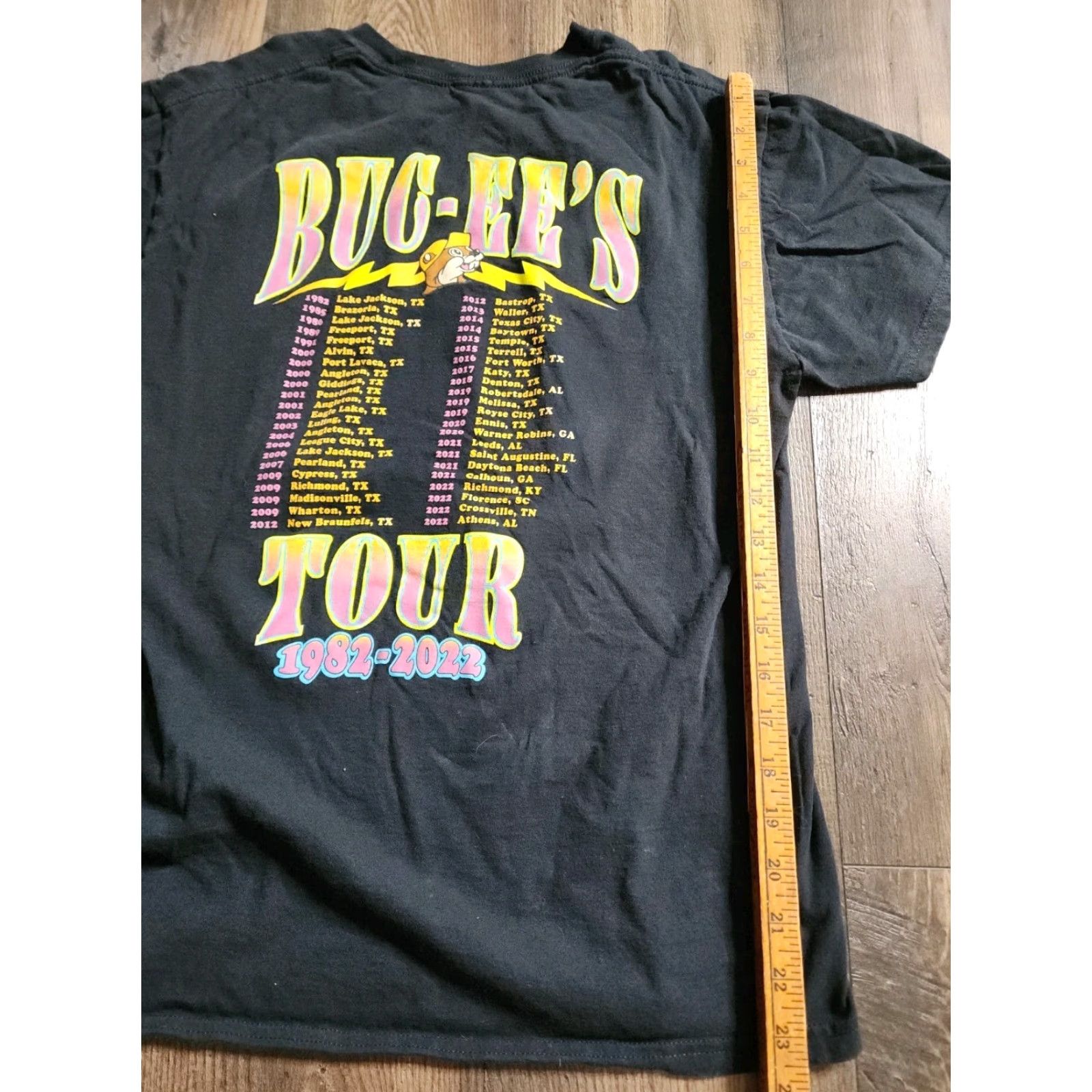 Doublet Womens Medium Buc-ee's Tour T Shirt Double Sided All Locations 2022 Black Crew Neck Short Sleeve Cotton Bucees Basic T-Shirt Womens M Size M / US 6-8 / IT 42-44 - 2 Thumbnail