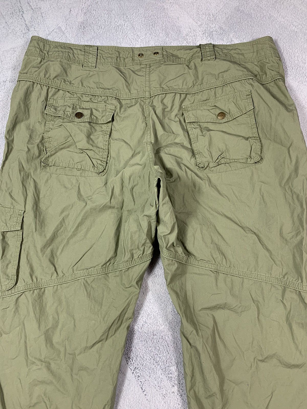 Vintage Vintage 90s wide cargo 3/4 shorts streetwear size 39 Size 39" - 6 Thumbnail