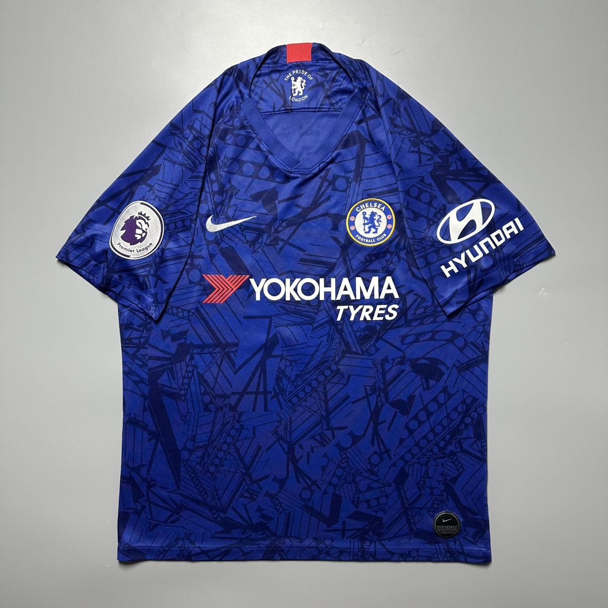 Nike CHELSEA NIKE 2019/2020 FOOTBALL HOME JERSEY #10 HAZARD Size US L / EU 52-54 / 3 - 2 Thumbnail