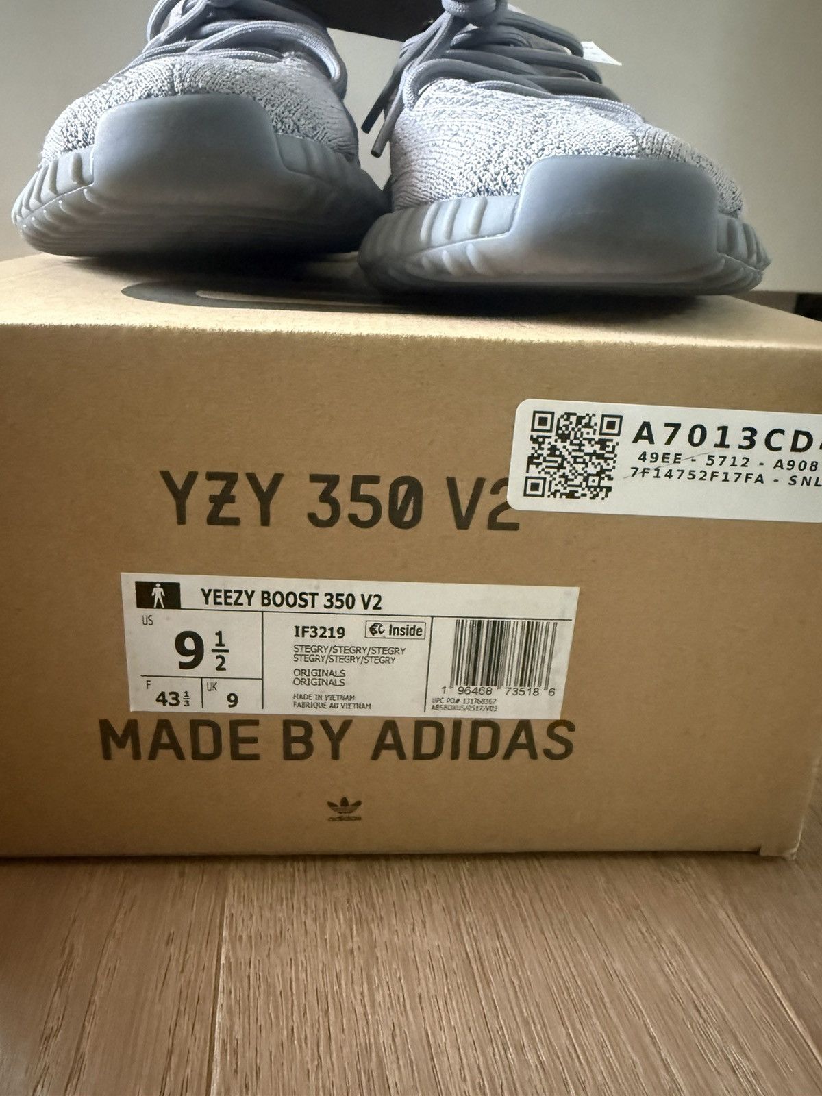 Yeezy Adidas Yeezy Boost 350 V2 Steel Gray Men’s Size 9.5 New Size US 9.5 / EU 42-43 - 9 Thumbnail