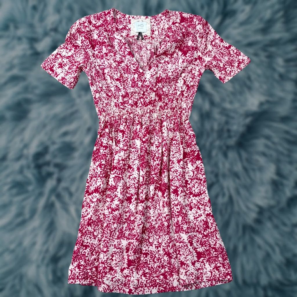 Vintage HD in Paris Anthropologie Pink White Floral V-Neck Smocked Waist Mini Dress Sz 2 Size XS / US 0-2 / IT 36-38 - 1 Thumbnail
