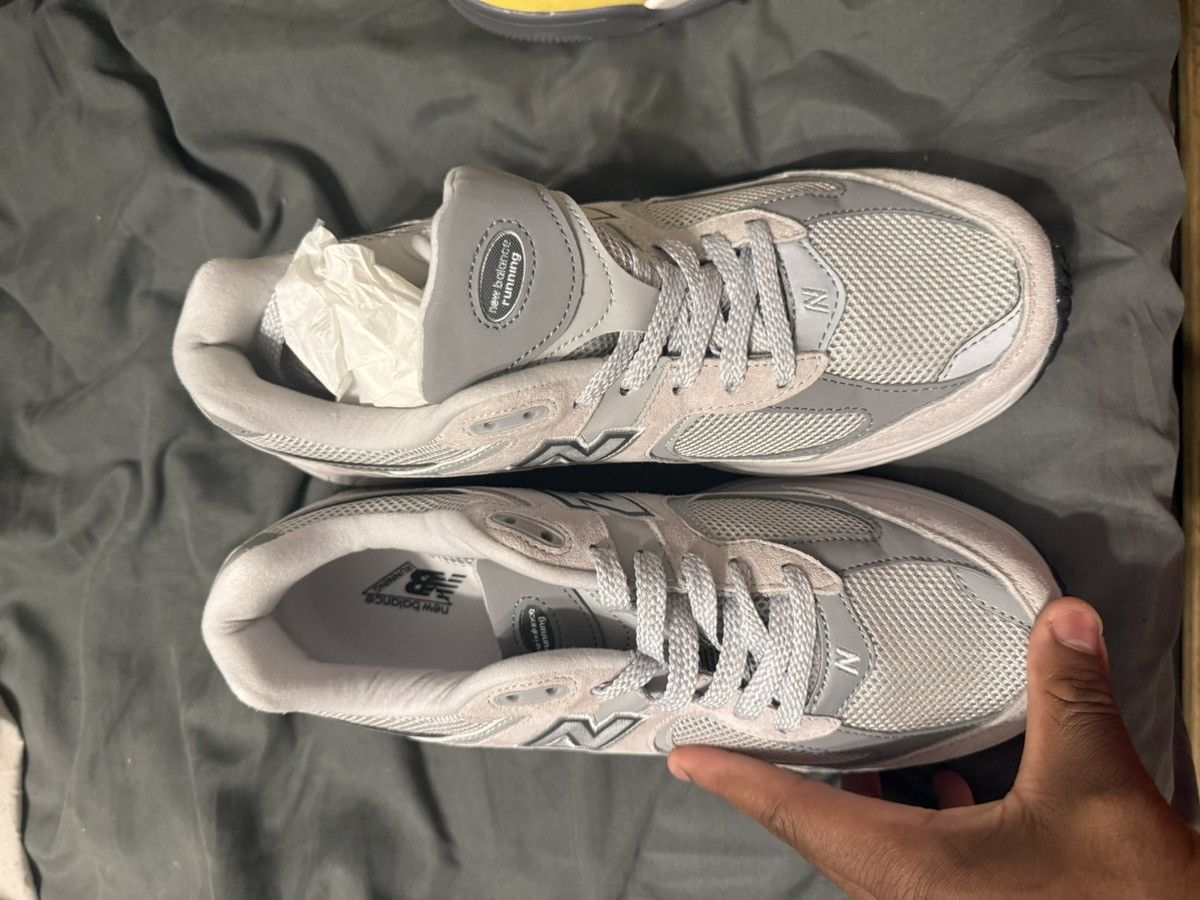 New Balance New Balances Size US 10 / EU 43 - 2 Thumbnail