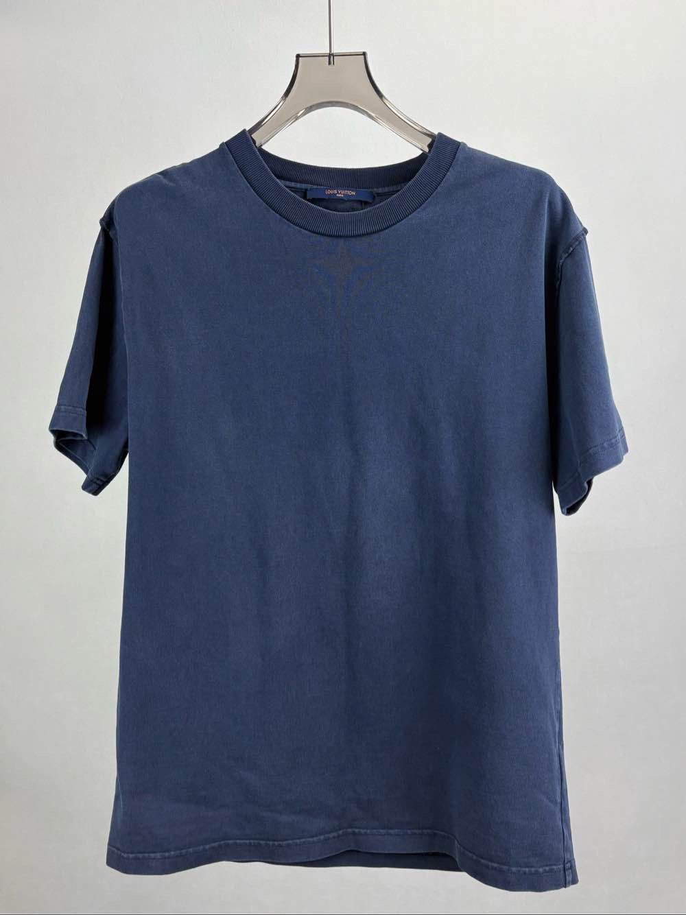 Louis Vuitton Louis Vuitton Staples Edition T-Shirt Size M Size US M / EU 48-50 / 2 - 1 Thumbnail
