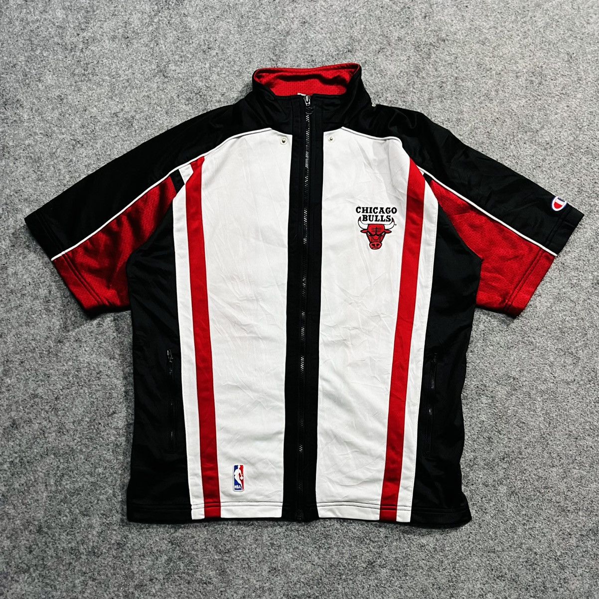 Champion NBA CHICAGO BULLS 90s WARM UP SHOOTING SHIRT Size US S / EU 44-46 / 1 - 1 Thumbnail