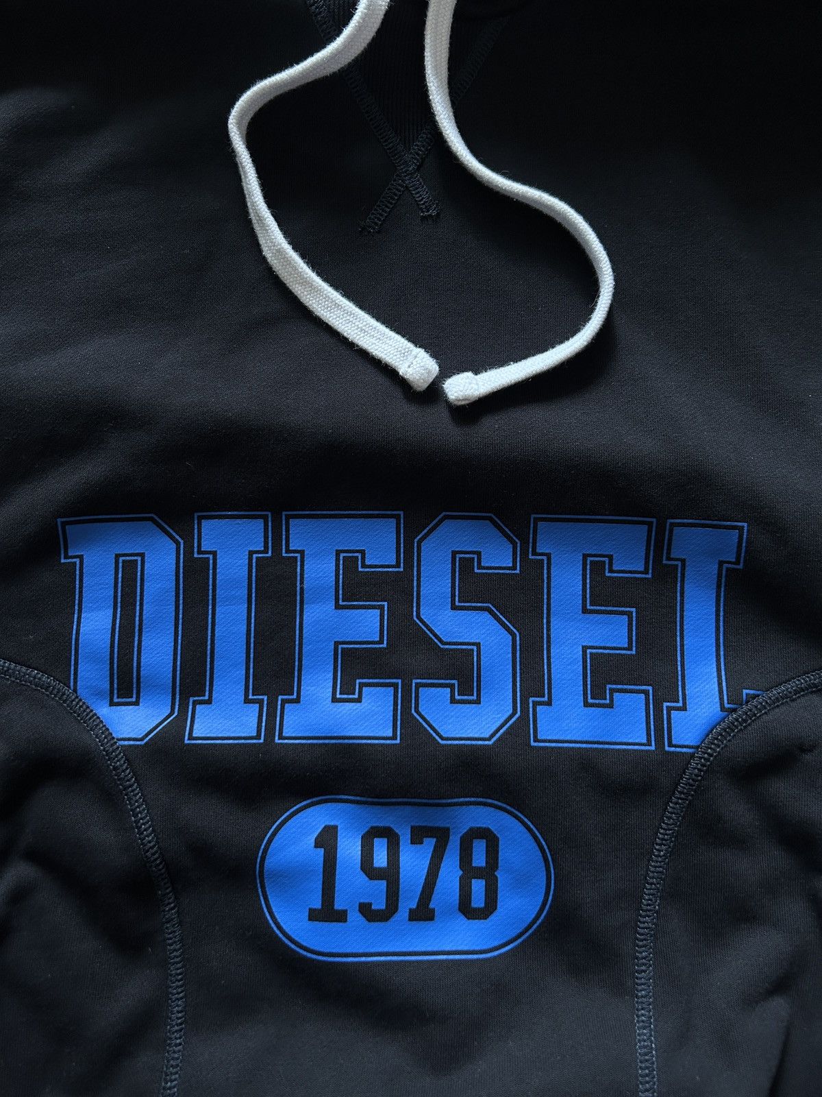 Diesel Blue diesel logo hoodie - worn once Size US M / EU 48-50 / 2 - 2 Thumbnail