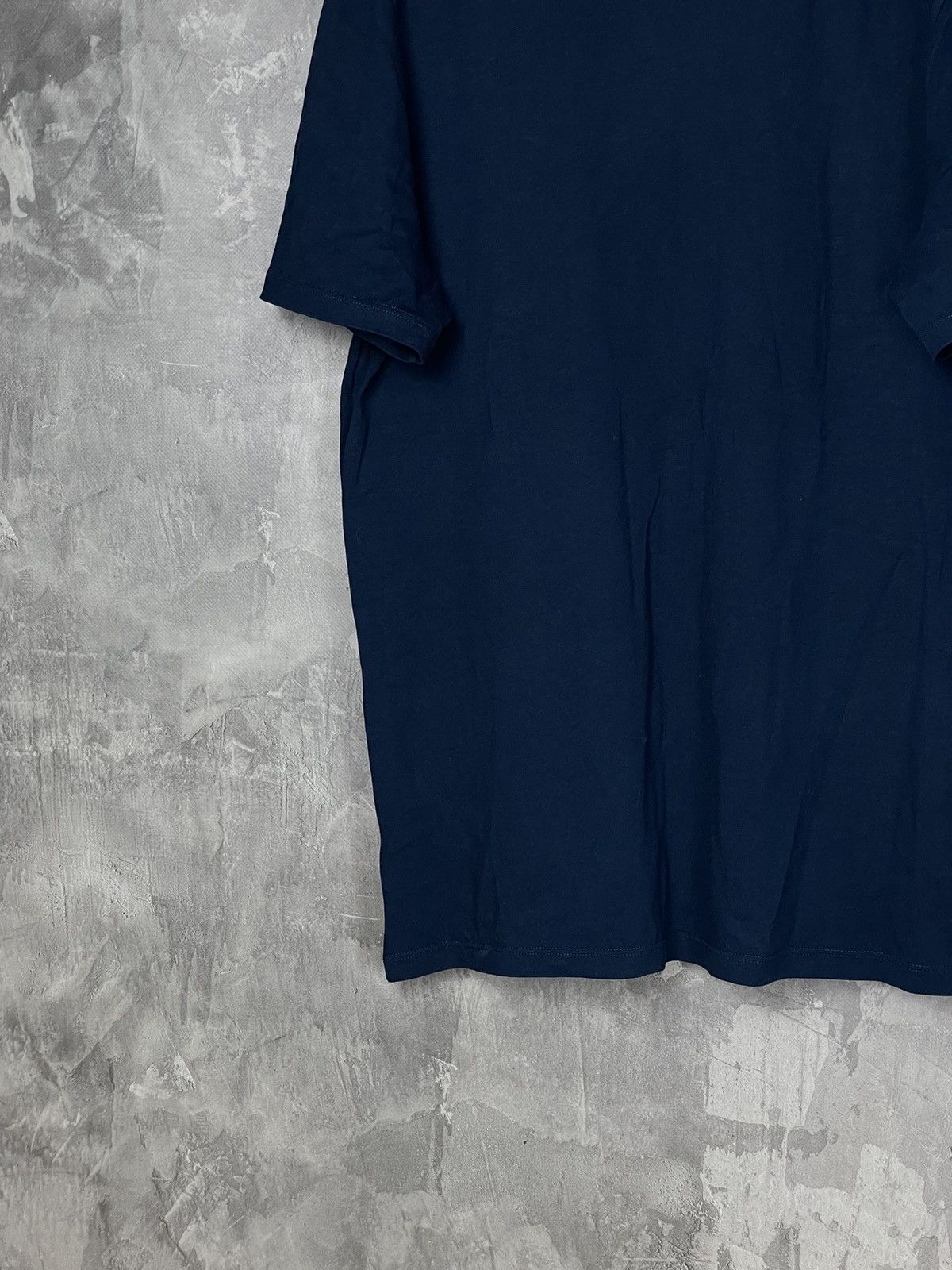 A.P.C. × Designer A.P.C. Basic Navy Cotton t-shirt quality designer Size US M / EU 48-50 / 2 - 5 Thumbnail