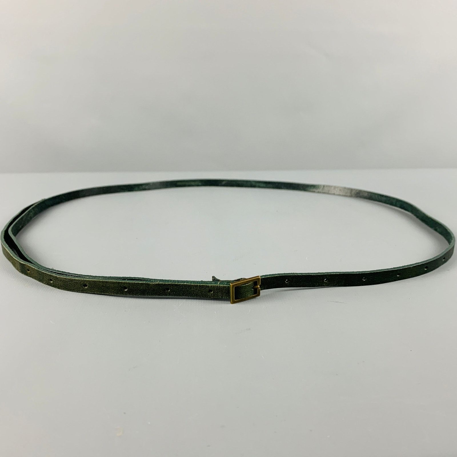 Vintage VINTAGE Size XL Thin Green Leather Belt Size ONE SIZE - 1 Thumbnail