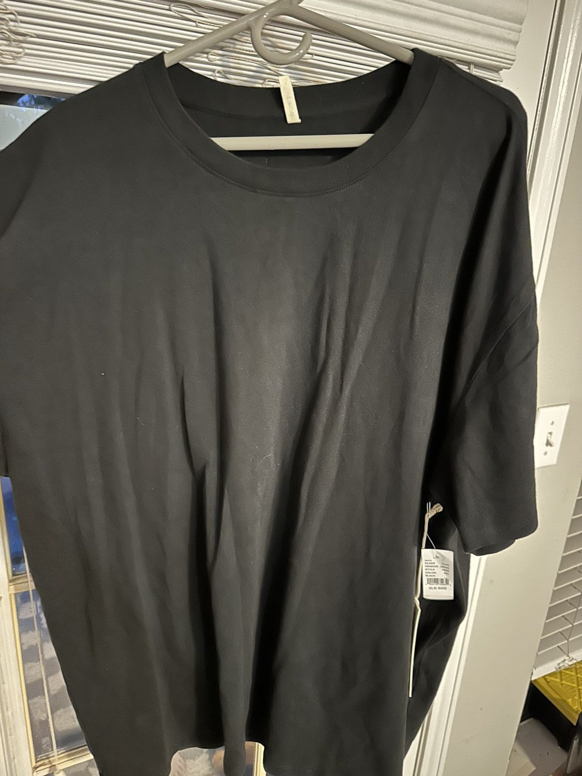 Fear of God BNWT Fear of God Pacsun Essentials tee Size US L / EU 52-54 / 3 - 1 Thumbnail