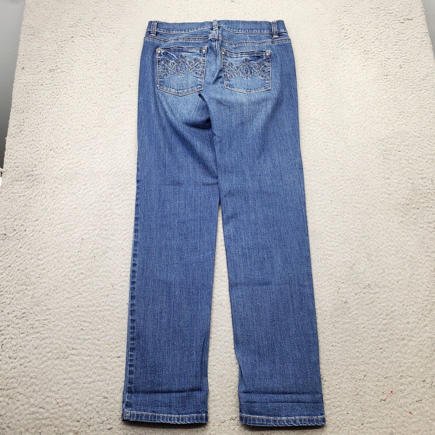 White House Black Market White House Black Market Jeans Womens 2R Blue Denim Slim Ankle Leg Grunge Size 26" / US 2 / IT 38 - 2 Thumbnail