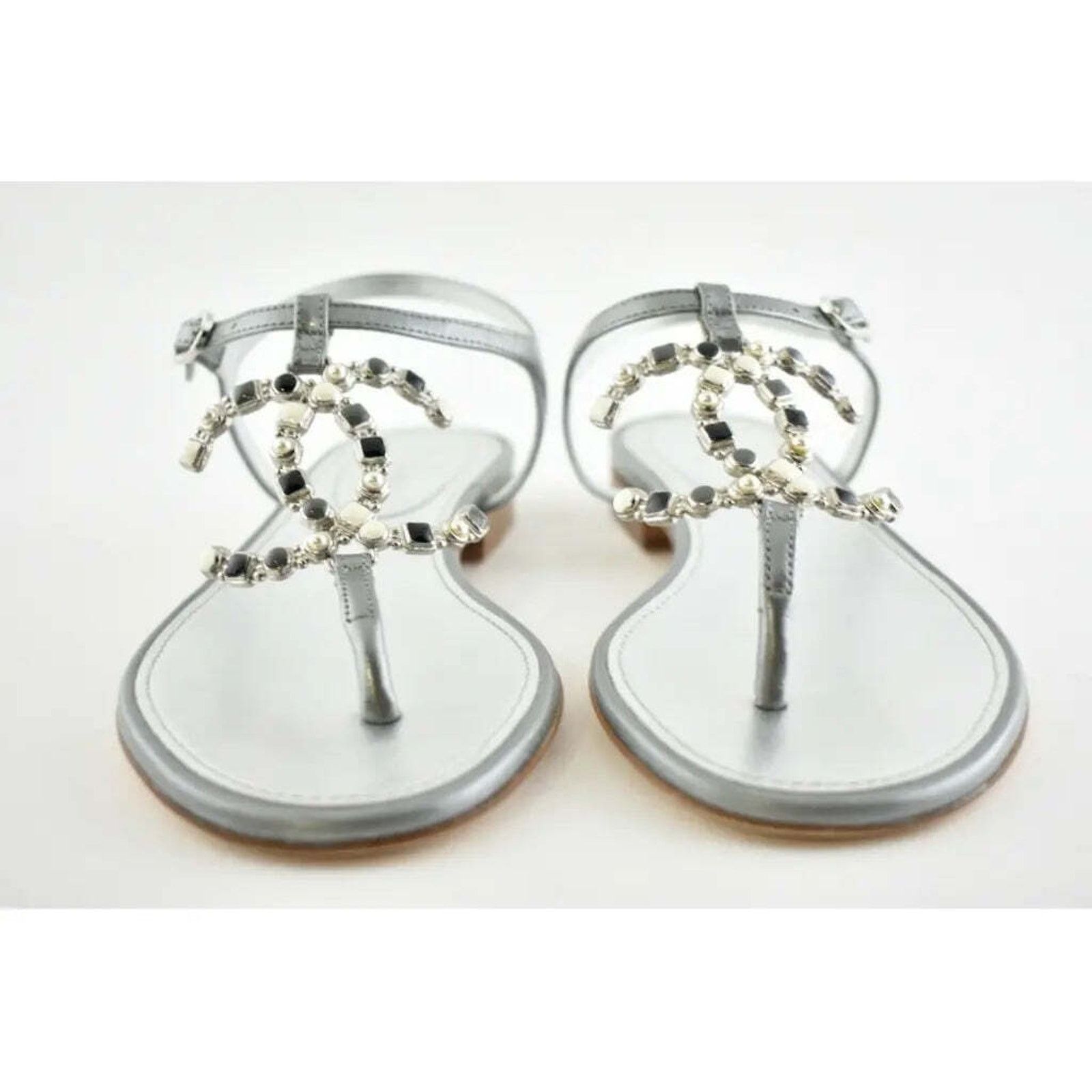 Chanel Chanel 19P Silver Metallized Lambskin CC Logo Mule Slide Size US 6 / IT 36 - 5 Thumbnail