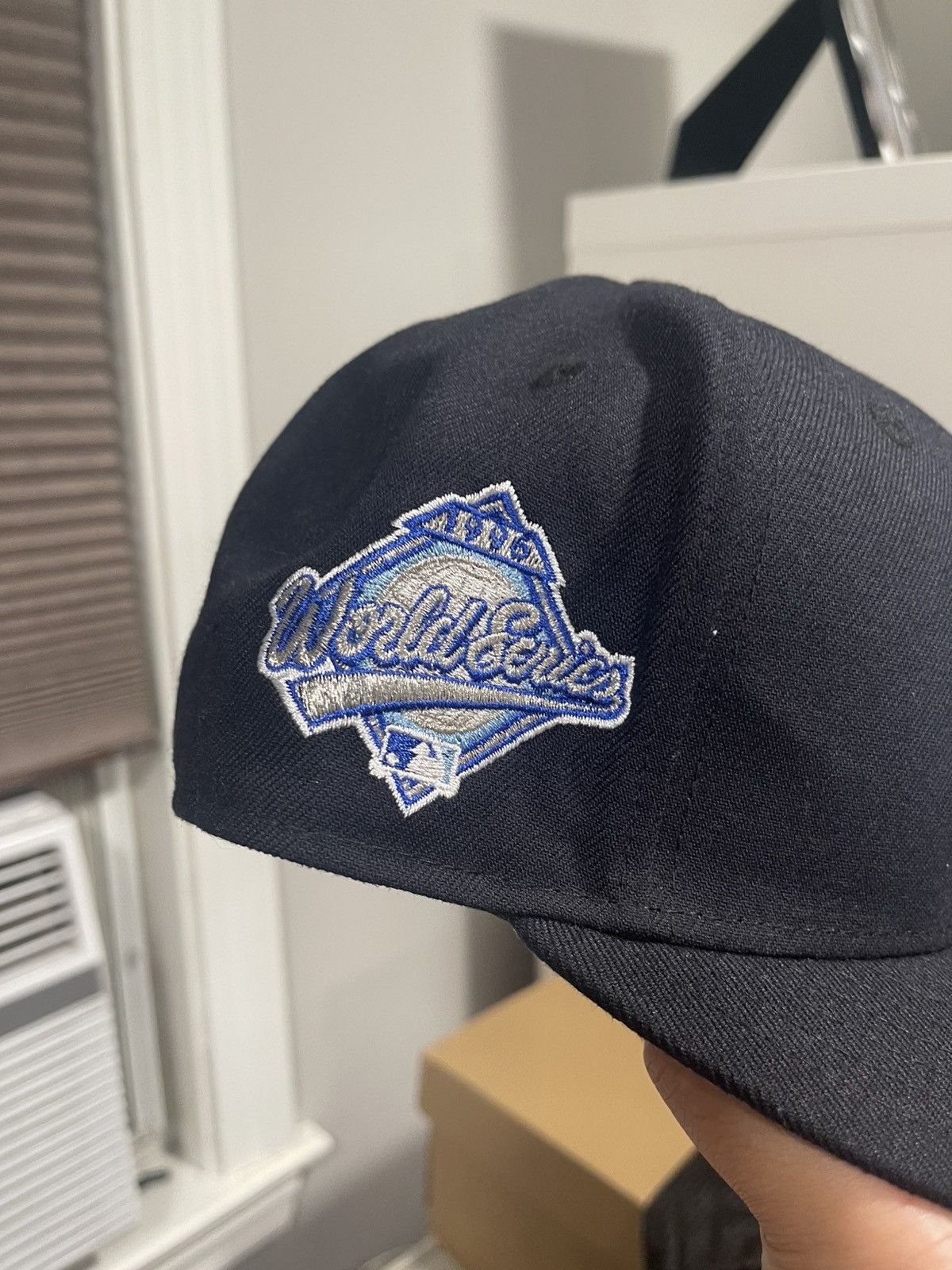 New Era Hat Club ‘Blue UV’ New York Yankees Fitted Size 7 1/8 Size ONE SIZE - 2 Thumbnail