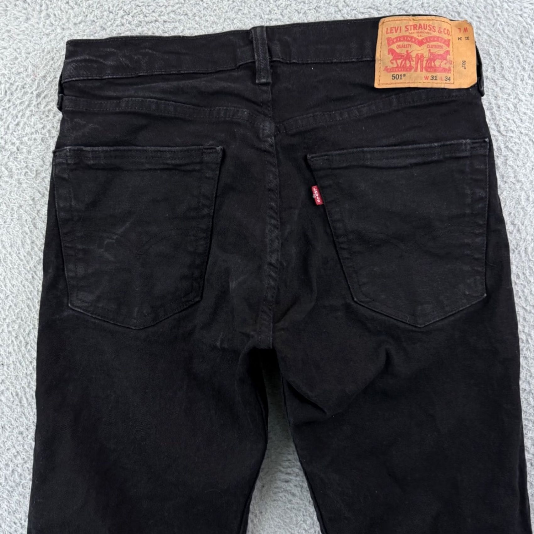 Levi's Levi's 501 Jeans Mens 31x34 Black Straight Fit Button Fly Denim Outdoor Cowboy Size US 31 - 6 Thumbnail